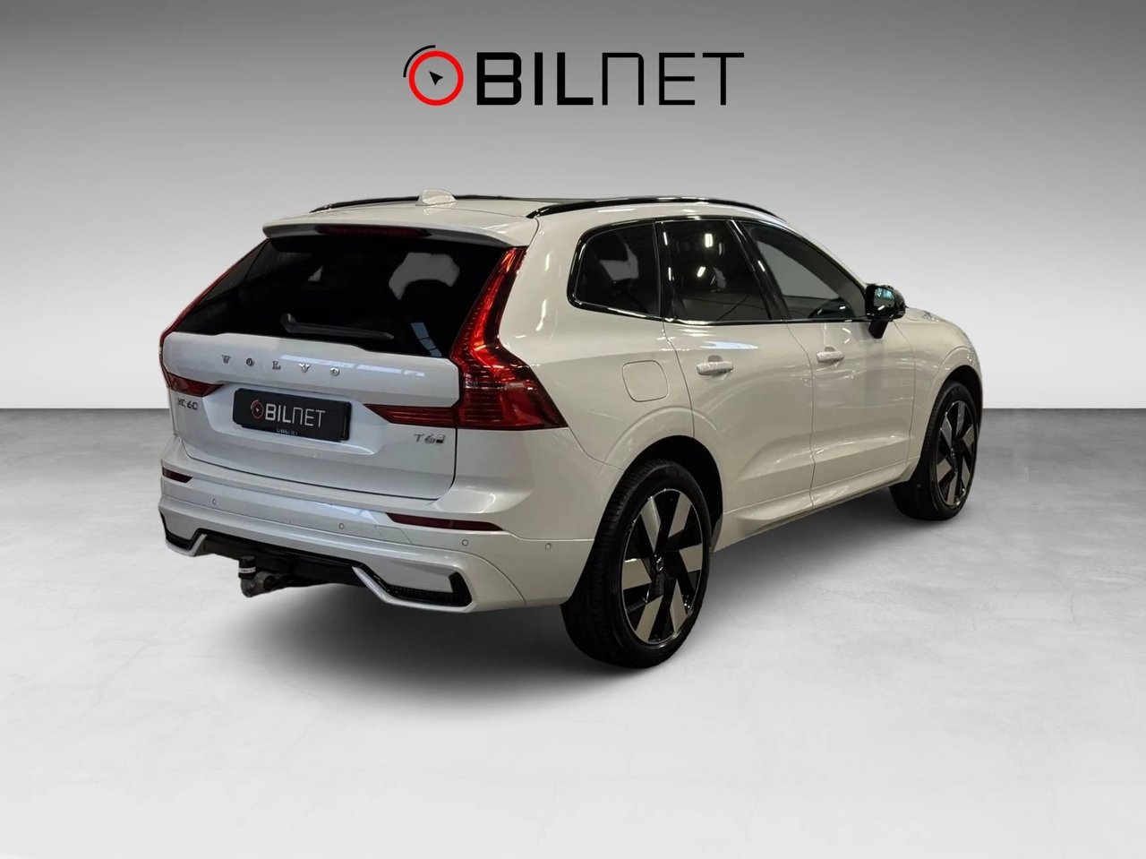 Volvo XC60 T6 Plus Dark 2025, bild 2/10
