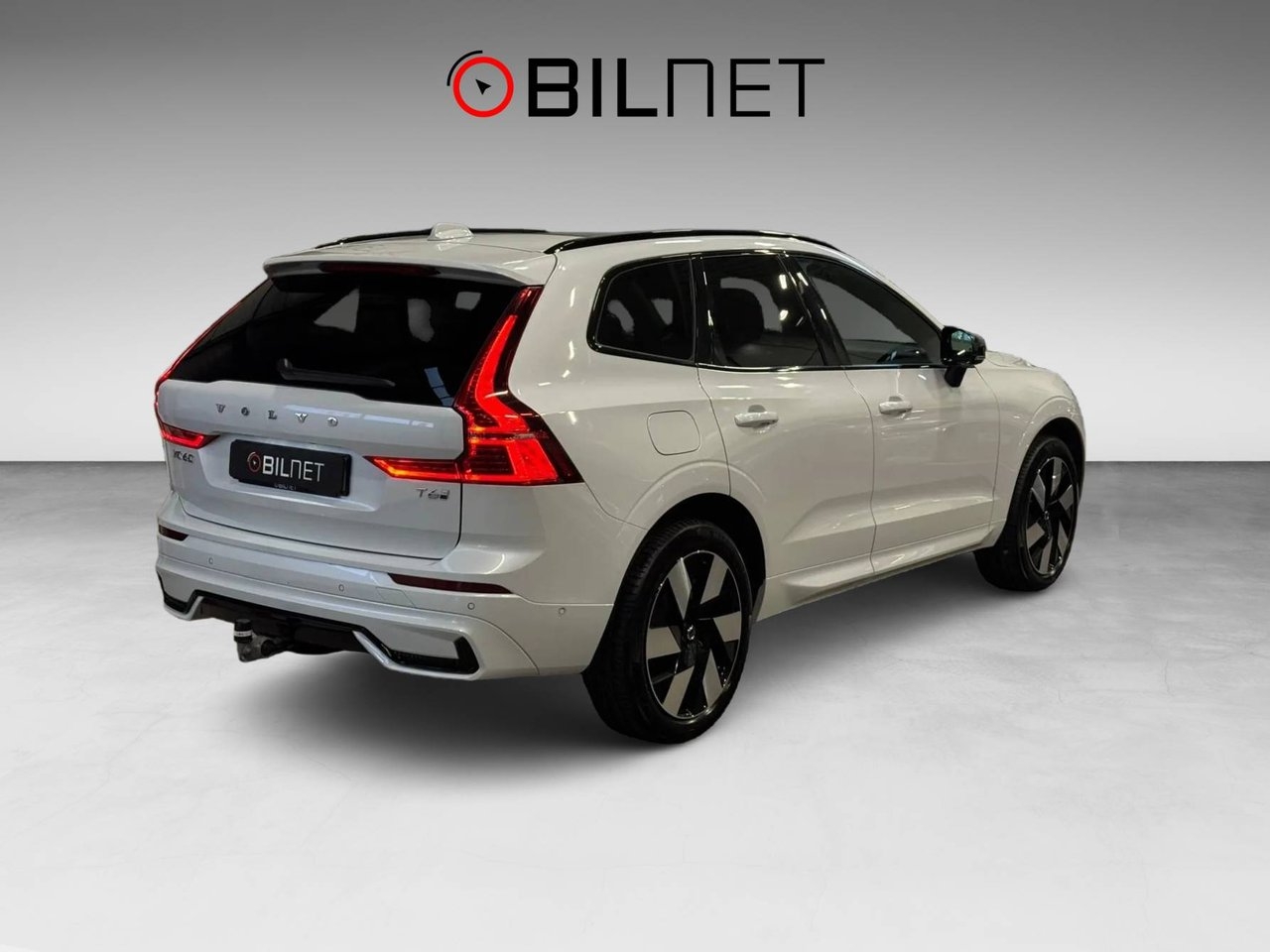 Volvo XC60 T6 Plus Dark 2025, bild 6/10
