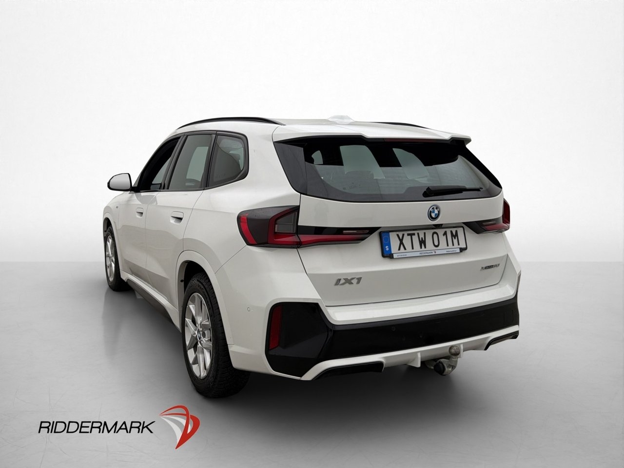BMW iX1 M Sport 2023, kuva 9/10