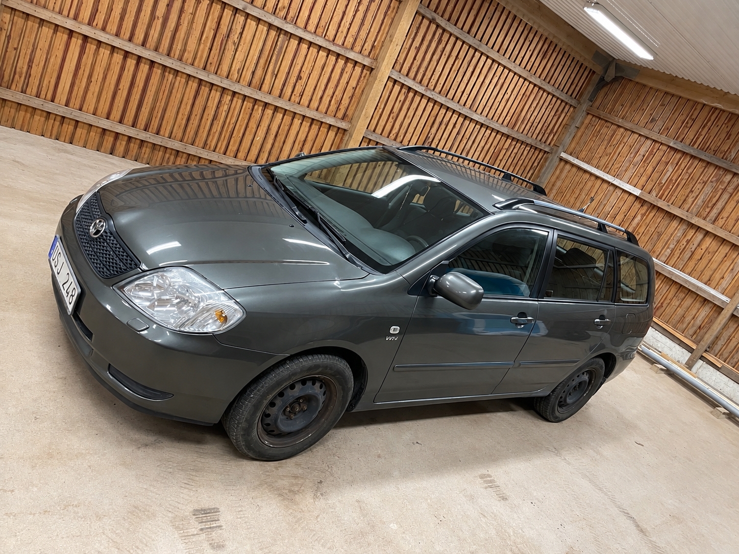 Toyota Corolla 1.6 2004, photo 2/8