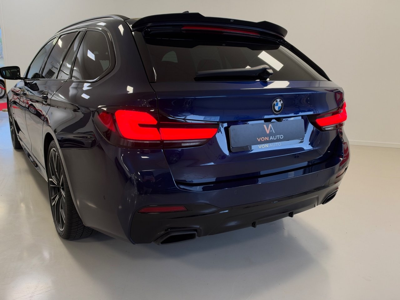 BMW 540 M Sport 2021, photo 4/10