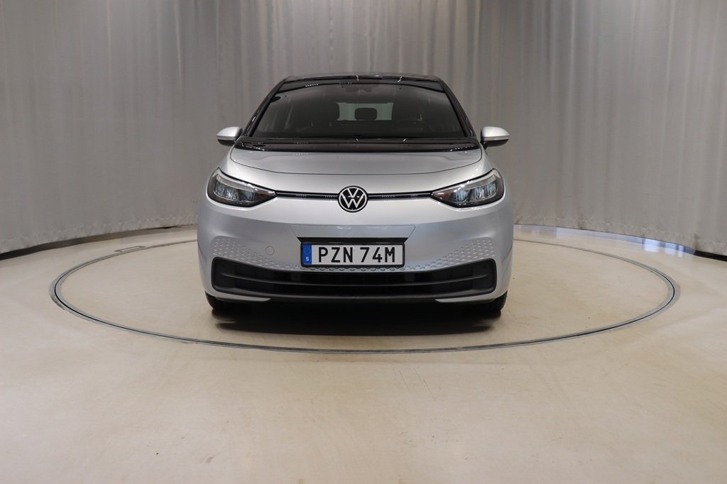 Volkswagen ID.3 Pro Performance 2021, bild 2/10