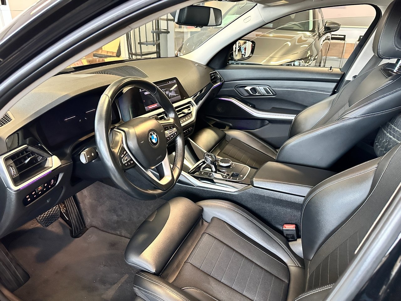 BMW 320d 2019, bild 7/10