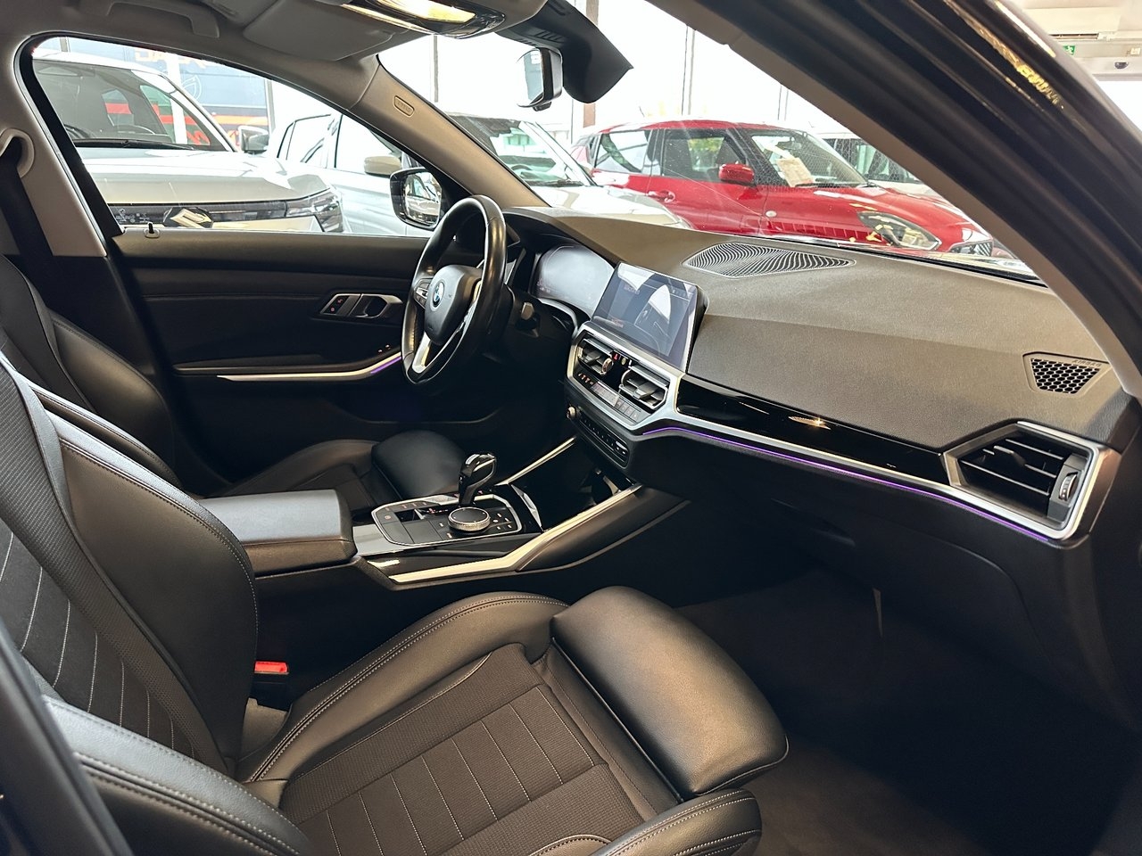 BMW 320d 2019, photo 10/10