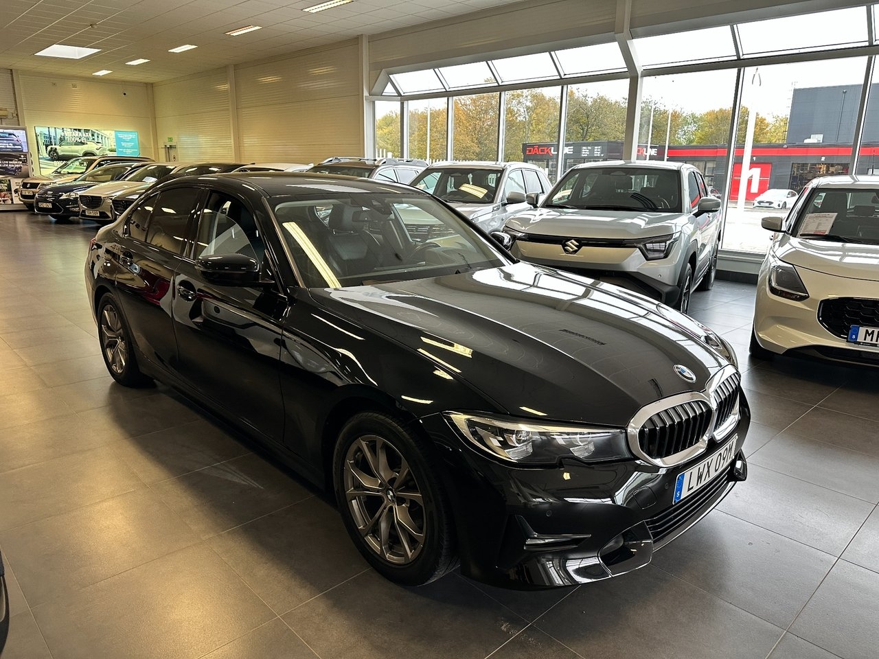BMW 320d 2019, bild 4/10