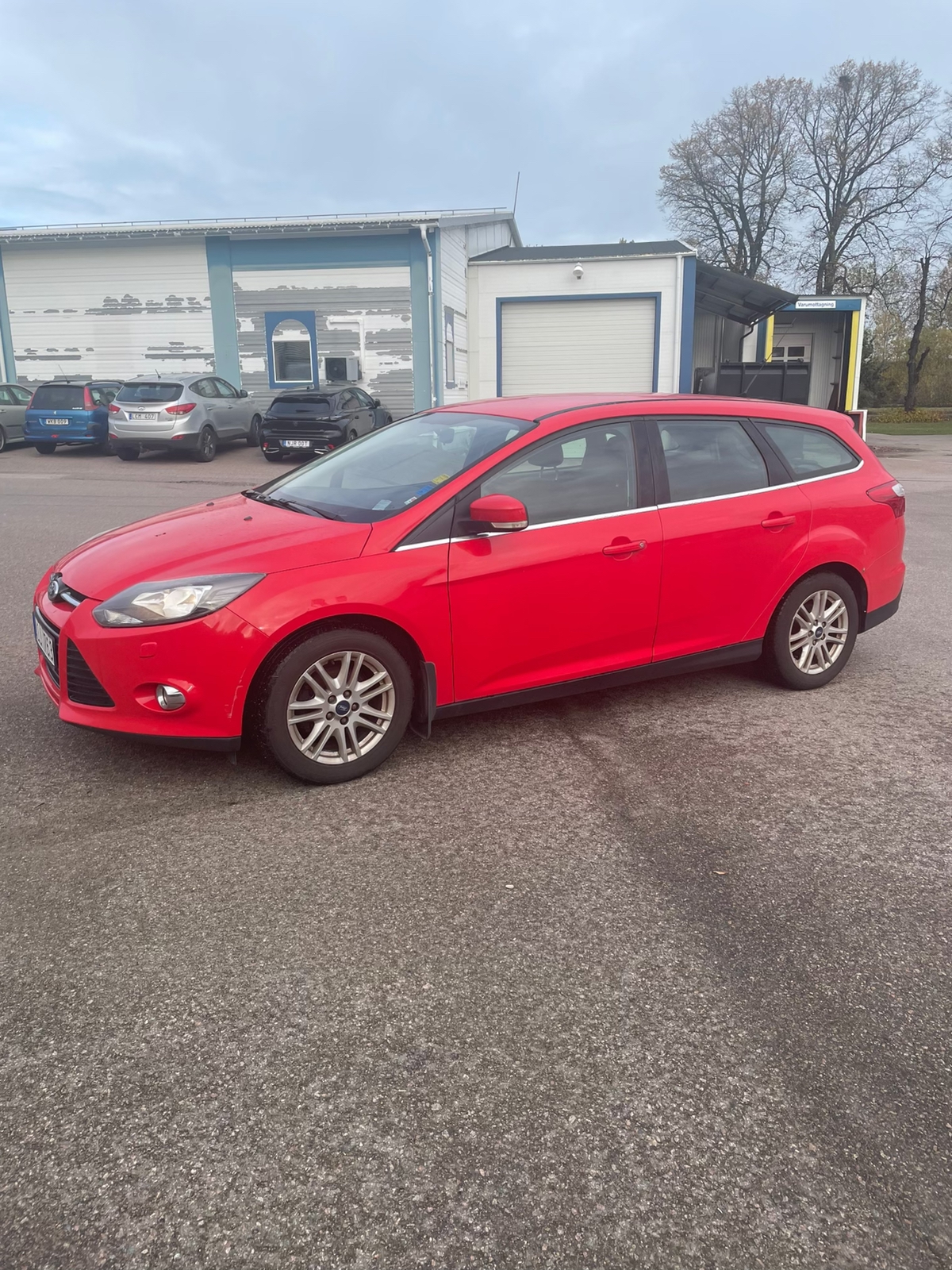 Ford Focus 1.0 EcoBoost 2013, bild 3/4