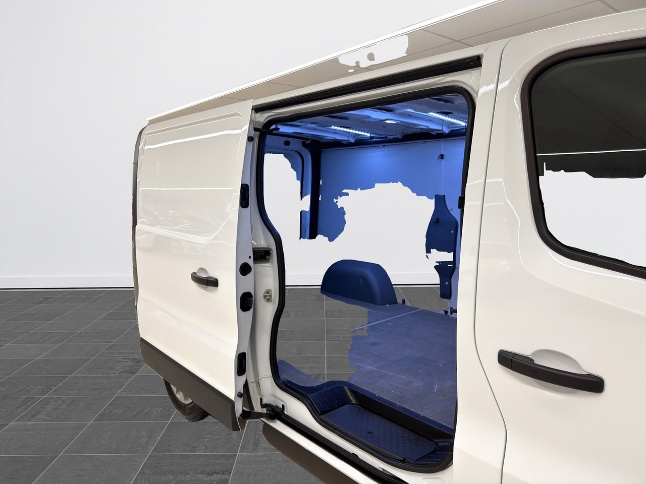 Nissan Primastar dCi 150 2025, bild 6/10