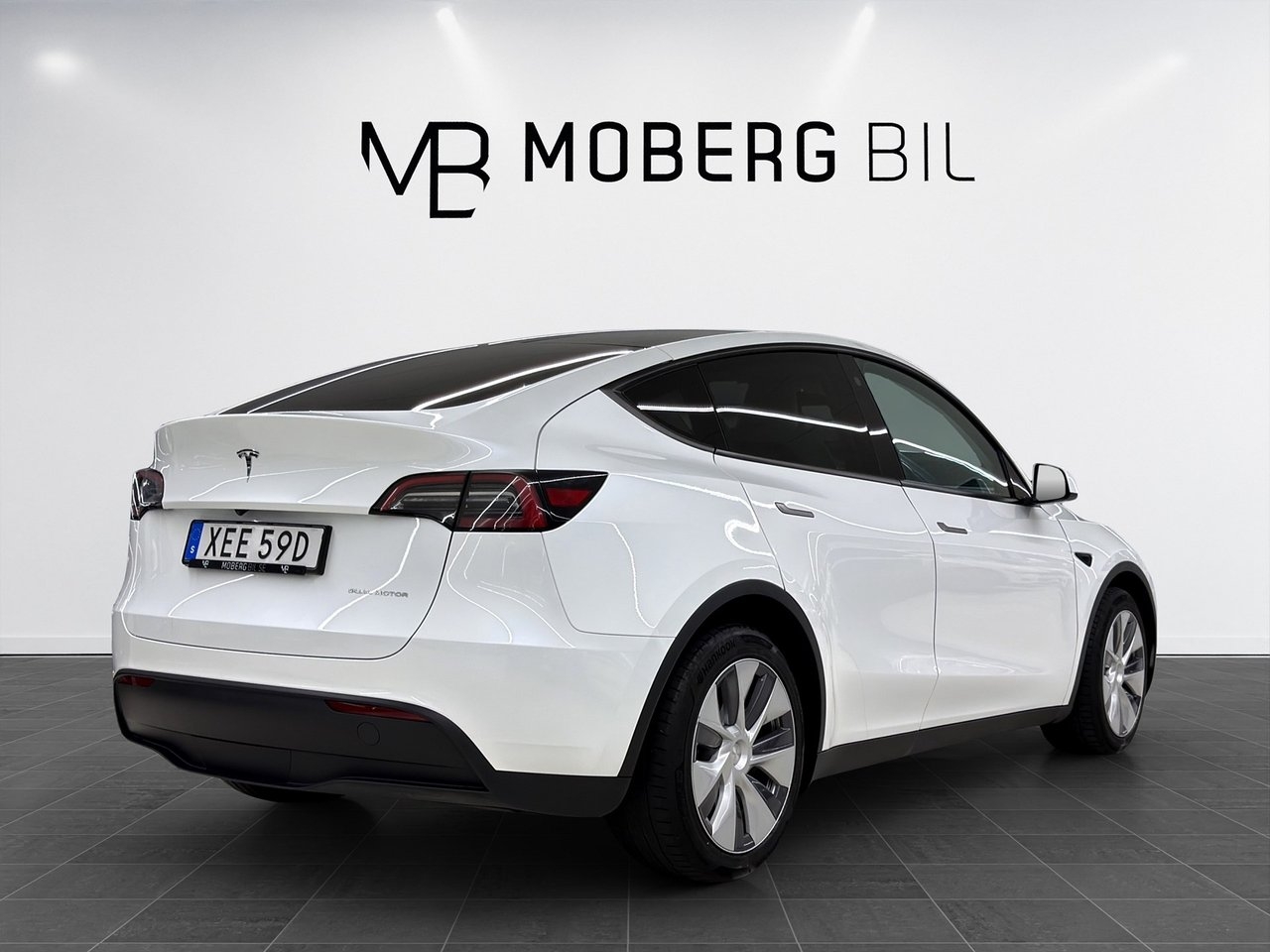 Tesla Model Y 2023, bild 6/10