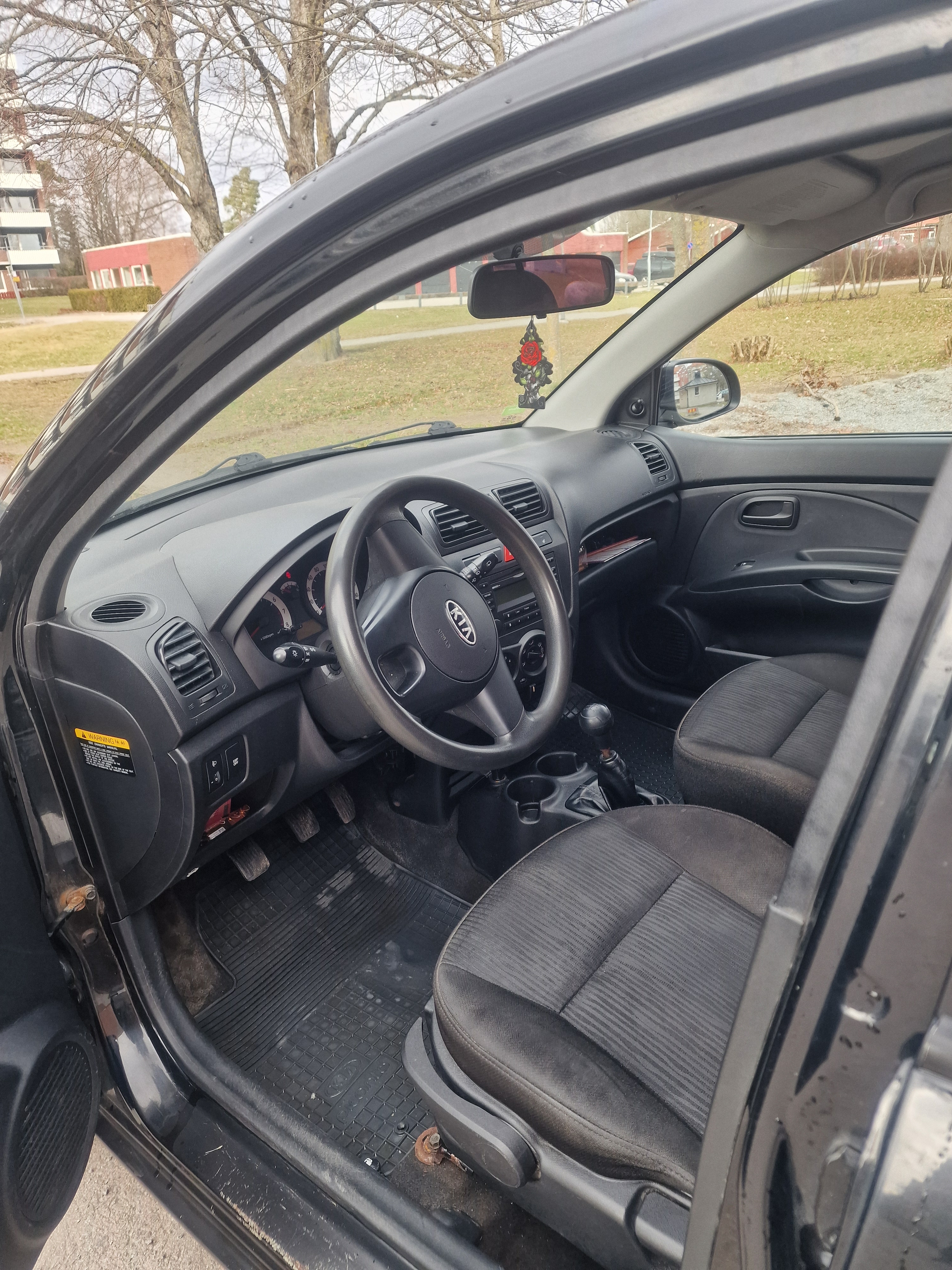 Kia Picanto 1.1 2011, bild 3/4