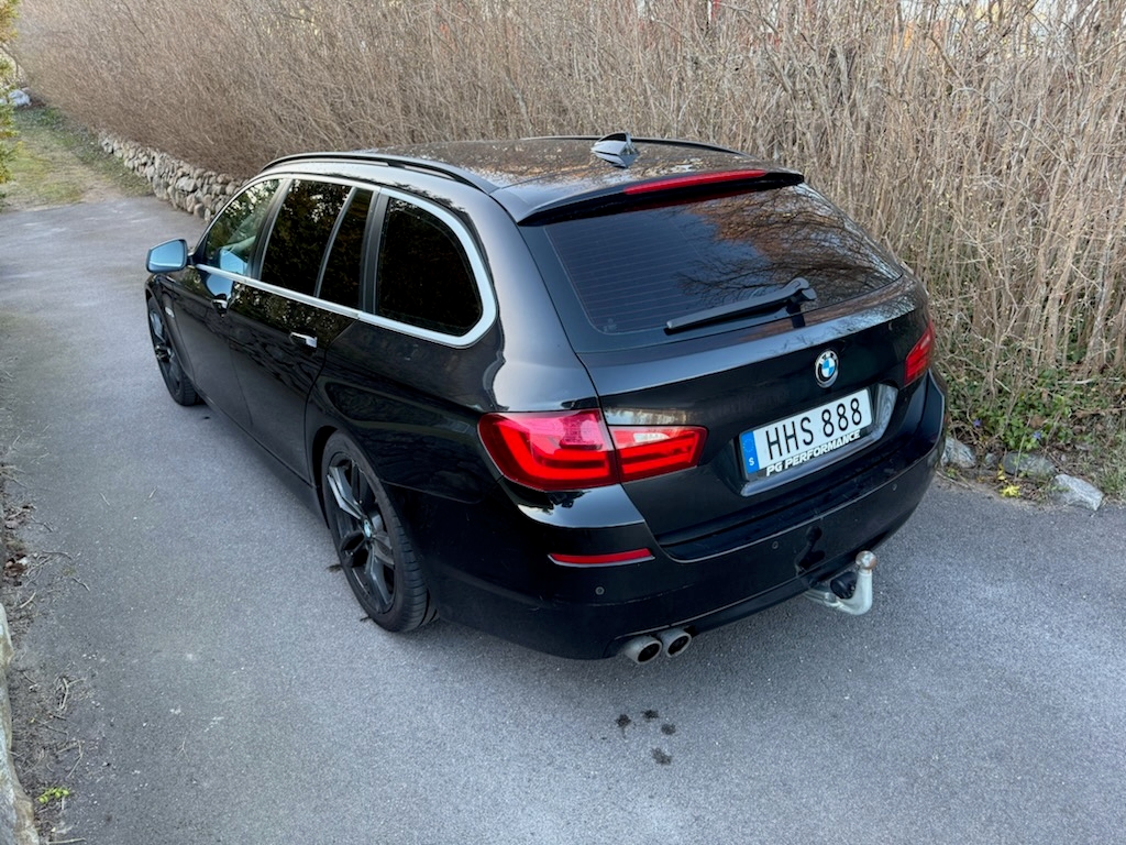 BMW 520d 2011, bild 7/8