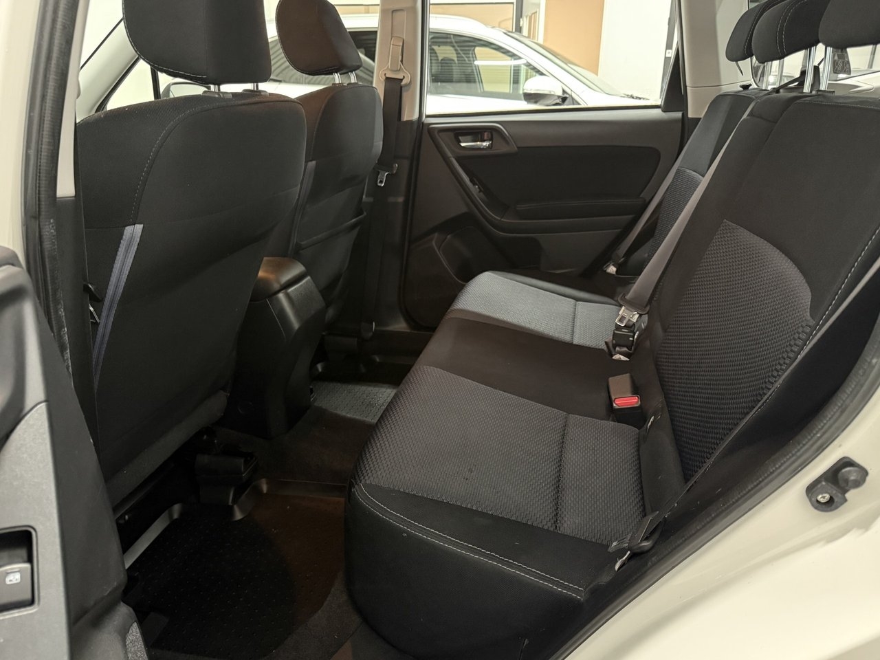 Subaru Forester 2.0D 2015, kuva 10/10