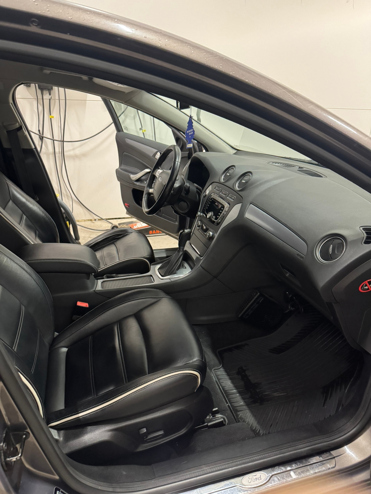 Ford Mondeo 2010, bild 5/7