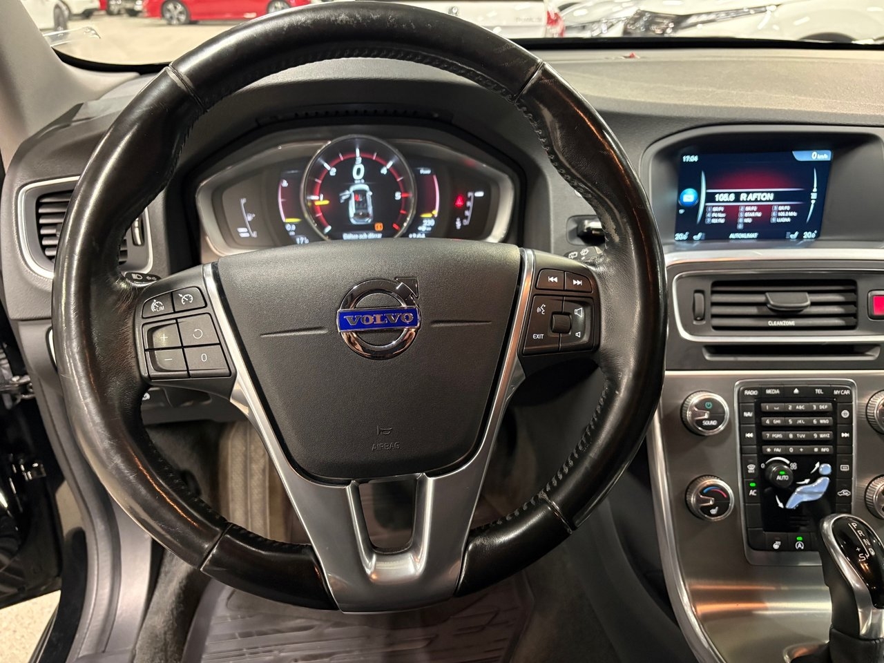 Volvo V60 Cross Country D4 2017, bild 7/10