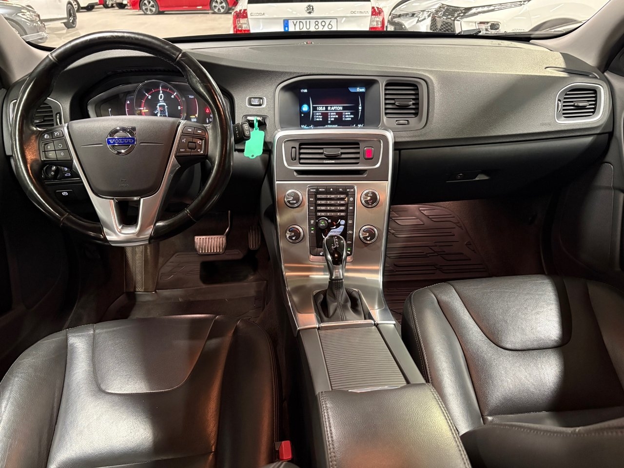 Volvo V60 Cross Country D4 2017, bild 6/10