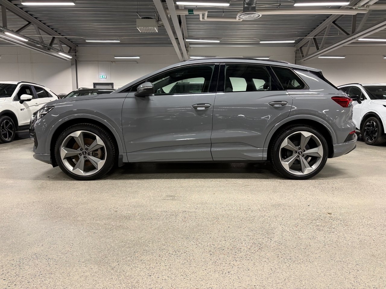 Audi Q4 e-tron 50 2023, bild 2/10
