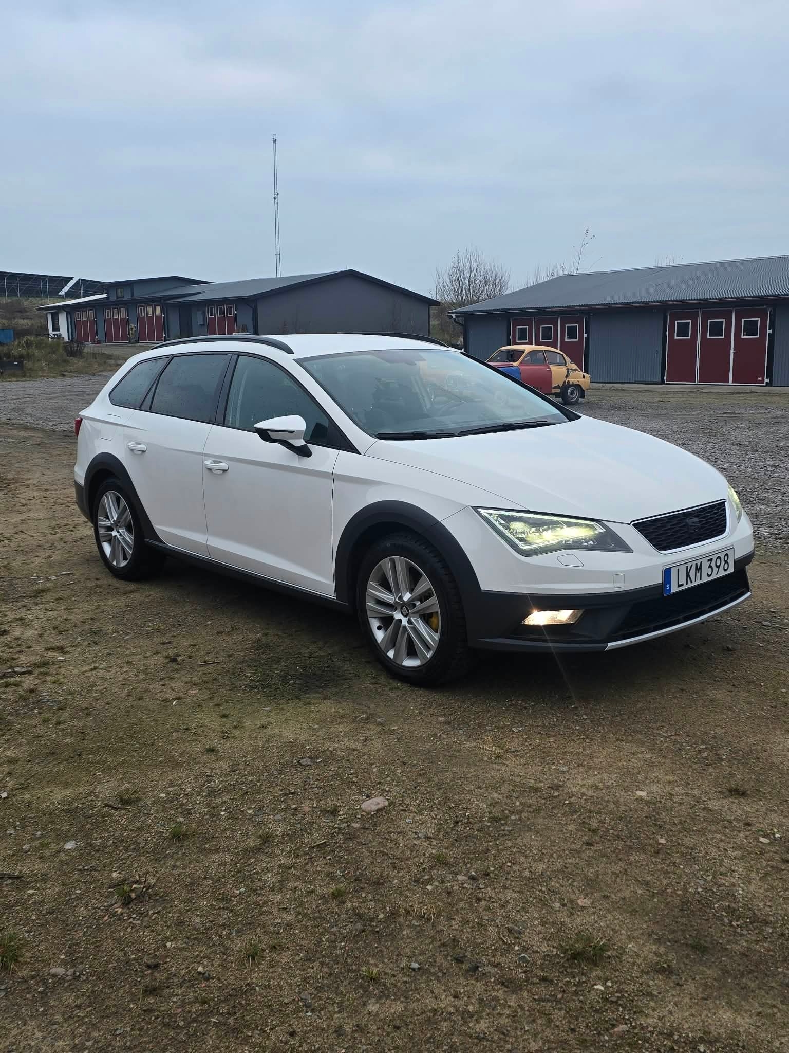 Seat Leon 1.6 TDI Xperience 2016, bild 3/8