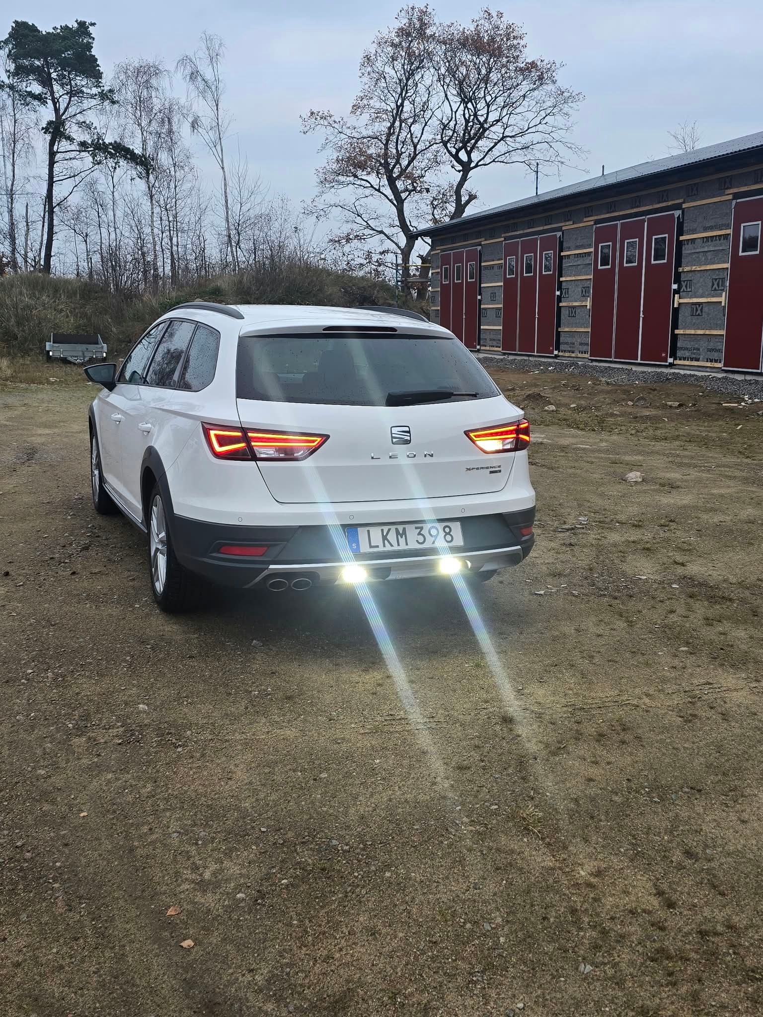 Seat Leon 1.6 TDI Xperience 2016, bild 2/8