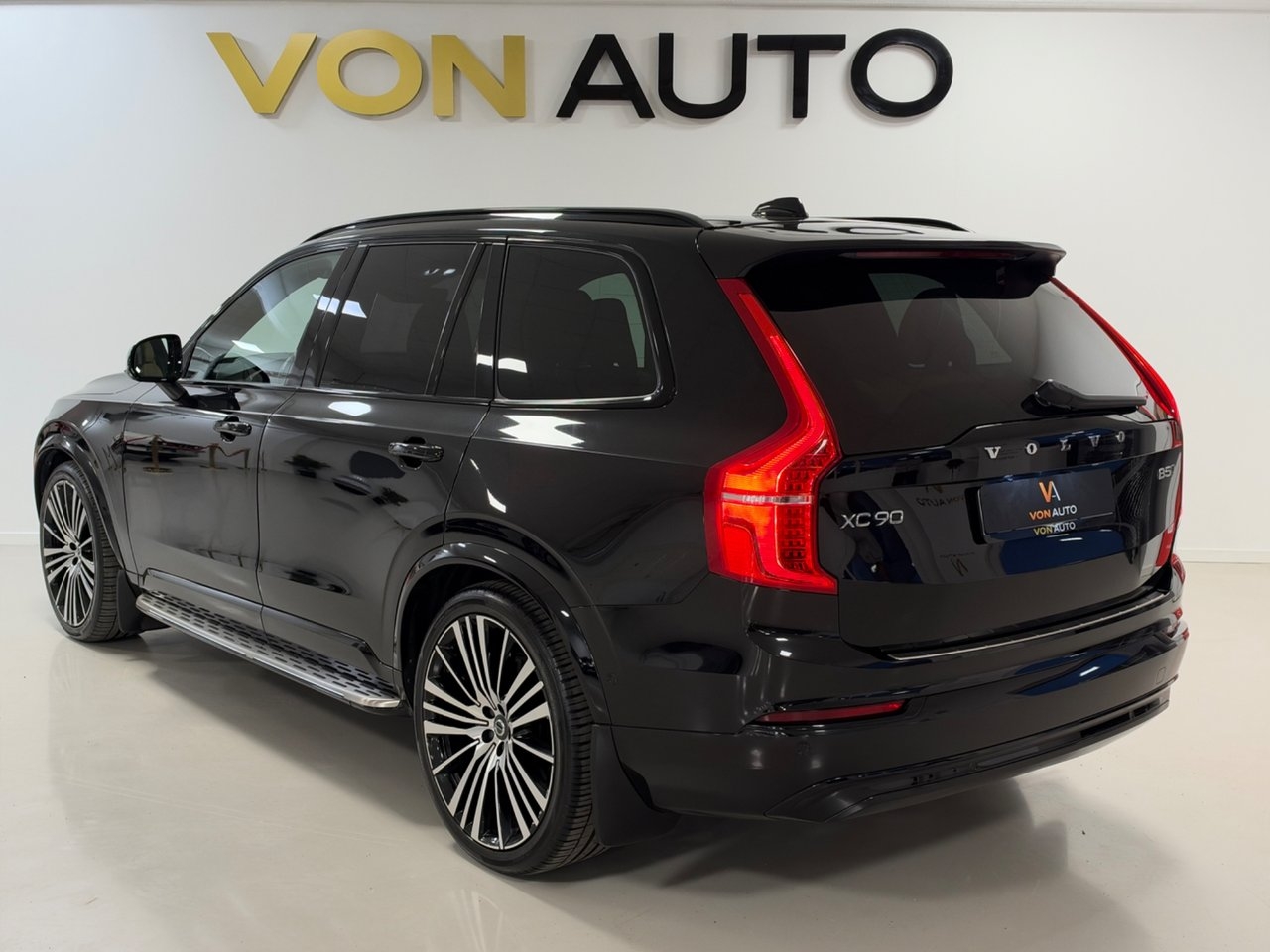 Volvo XC90 B5 Diesel Ultimate Dark 2023, bild 3/10