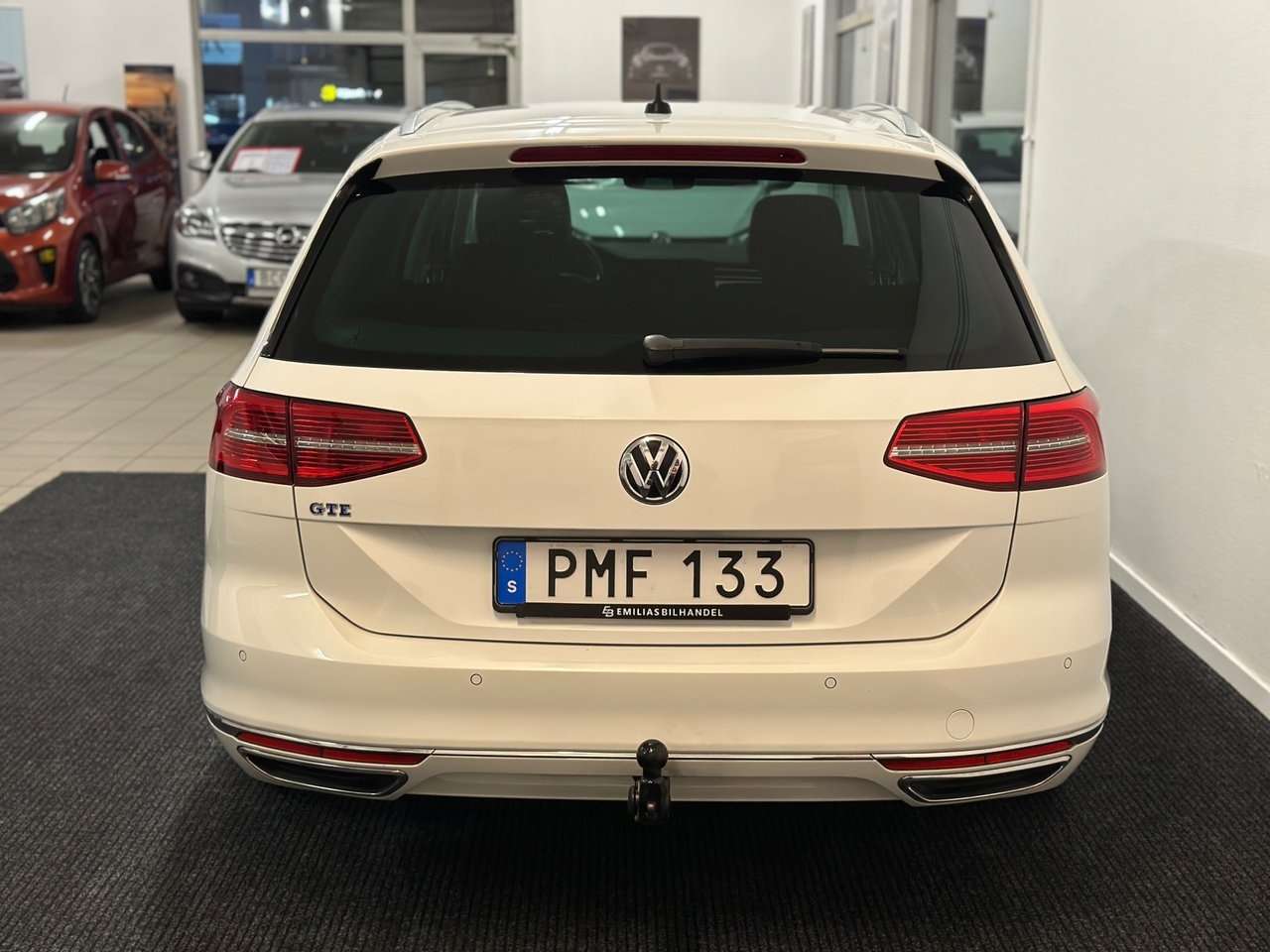 Volkswagen Passat GTE 2018, bild 3/10