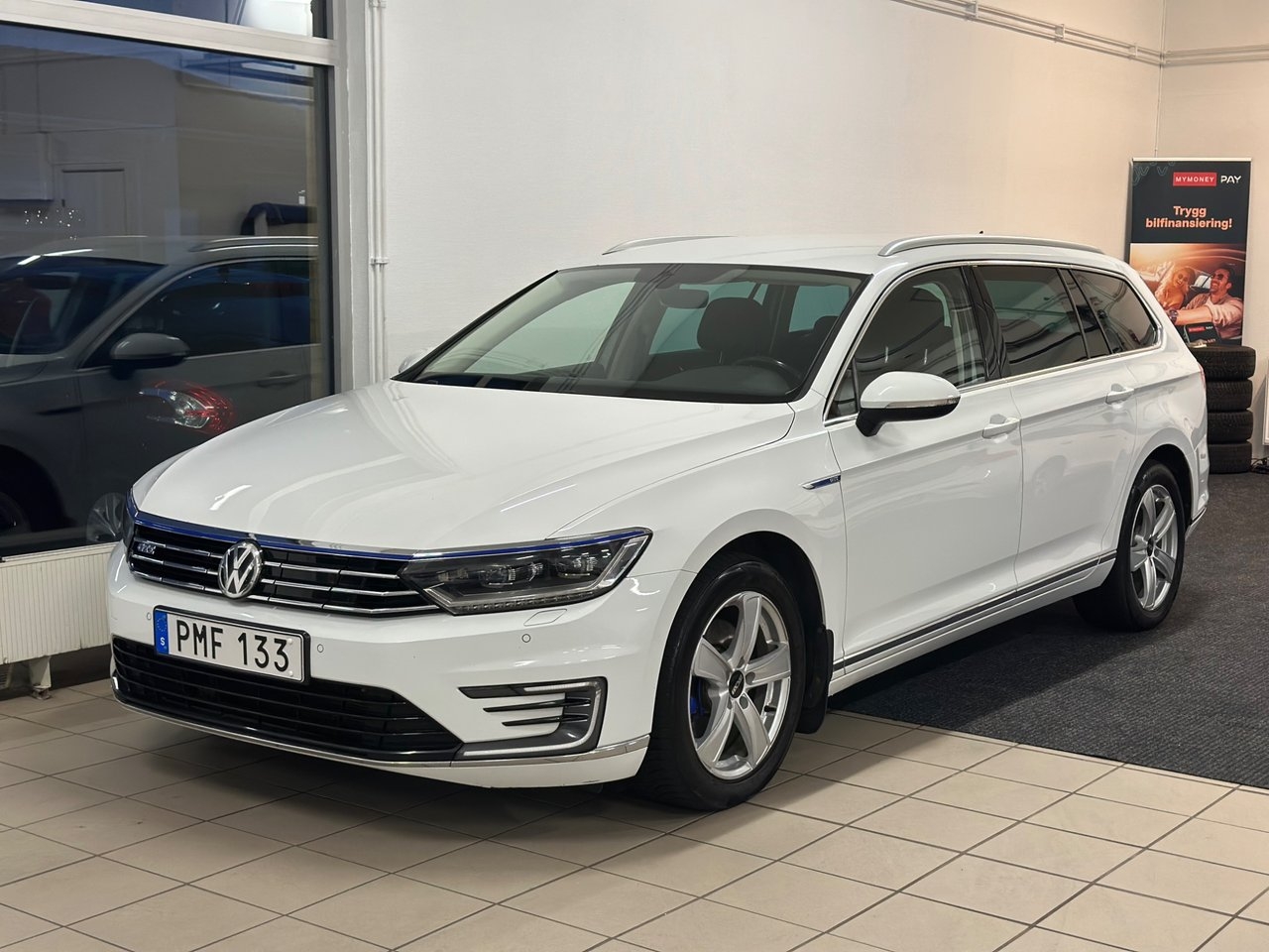 Volkswagen Passat GTE 2018, bild 4/10