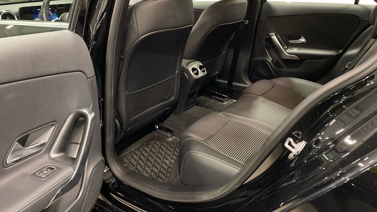 Mercedes-Benz A 250 e 2023, bild 7/10