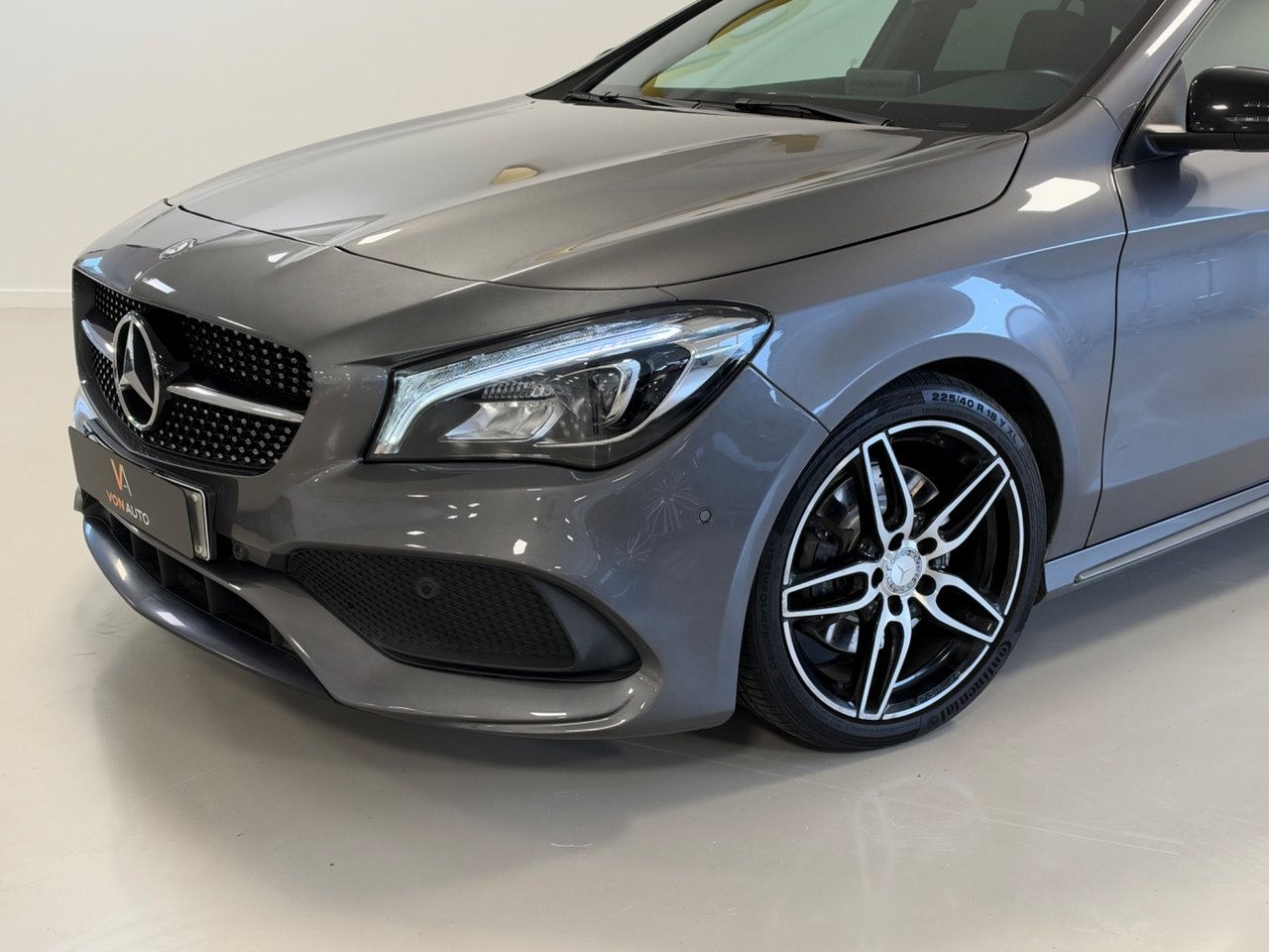 Mercedes-Benz CLA 220 d AMG 2017, photo 2/10