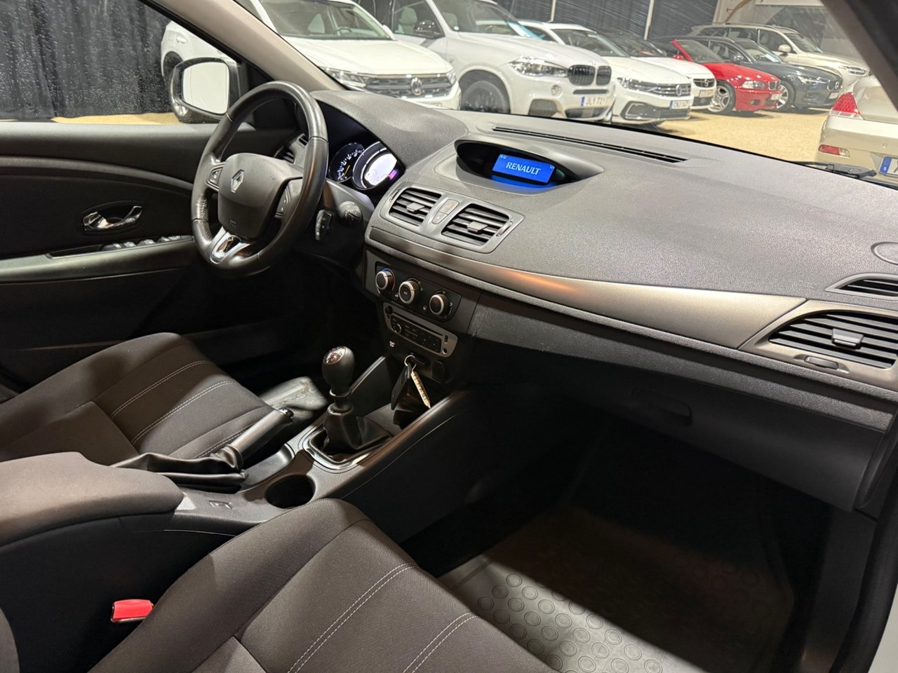 Renault Mégane TCe 115 2015, bild 7/10