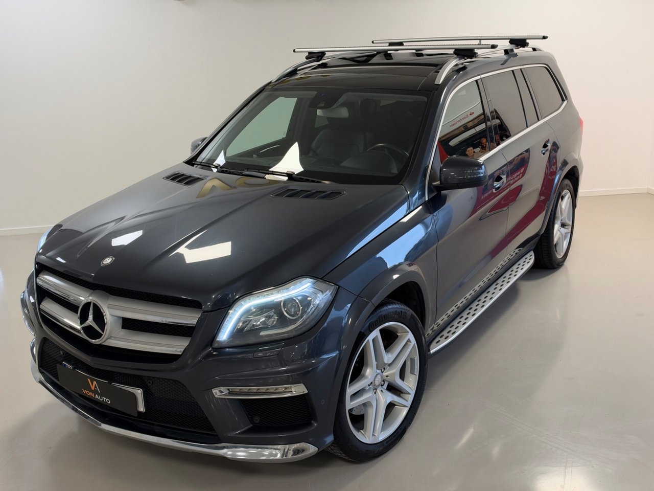 Mercedes-Benz GL 350 CDI AMG 2013, photo 2/10