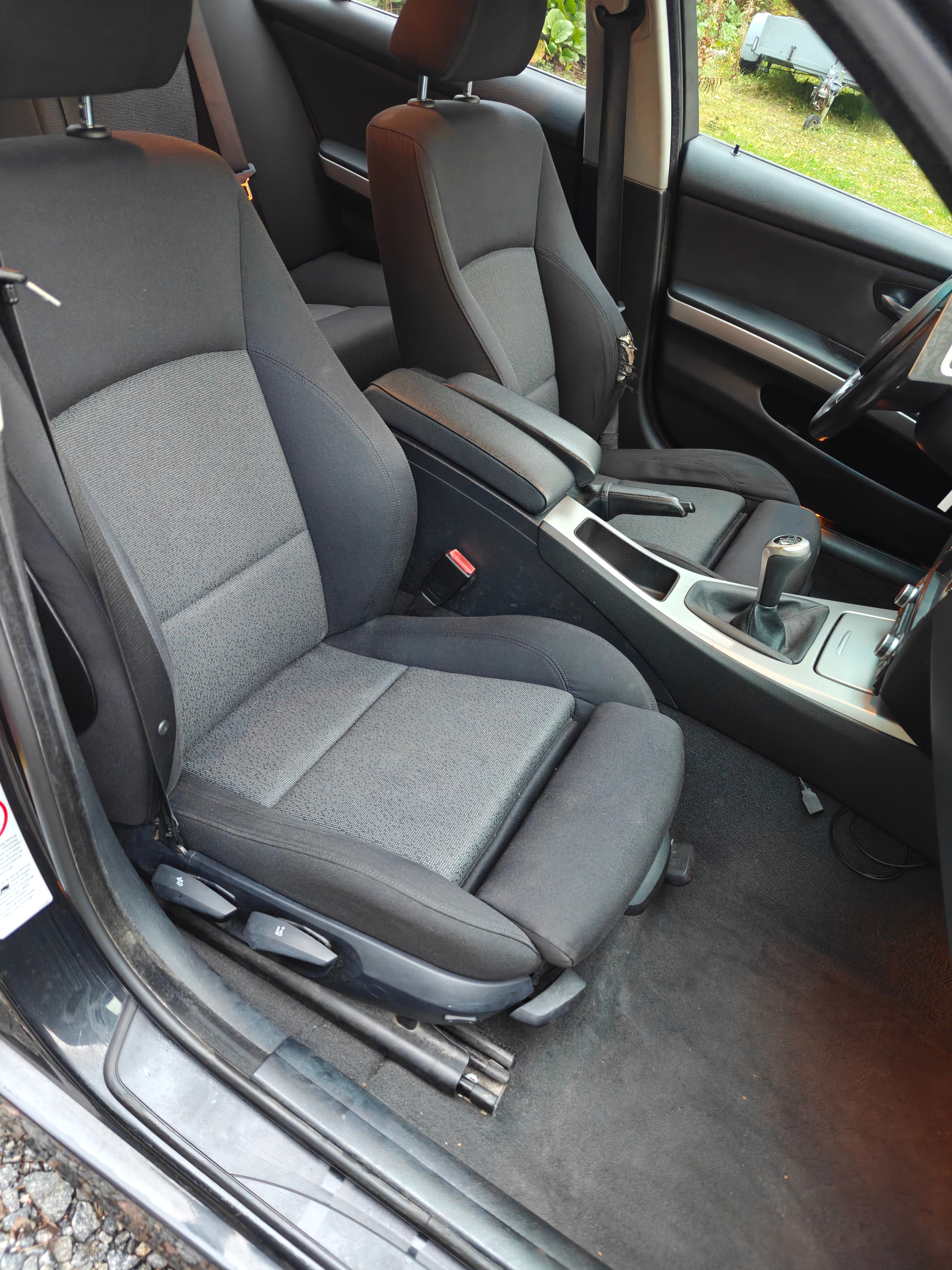 BMW 325i 2007, bild 6/7