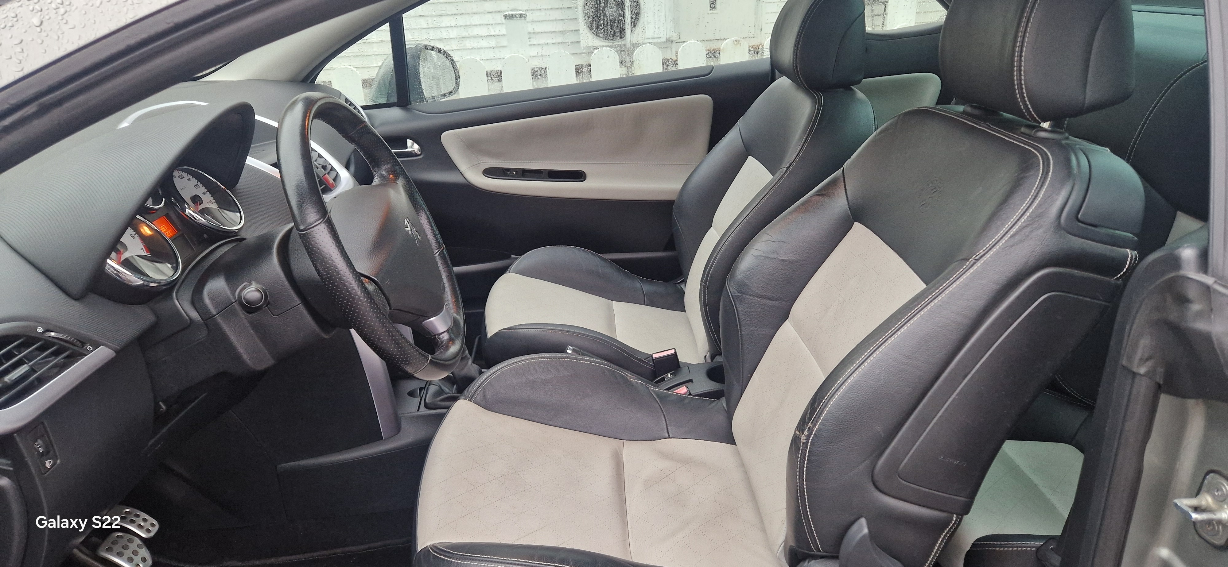 Peugeot 207 2009, bild 4/6