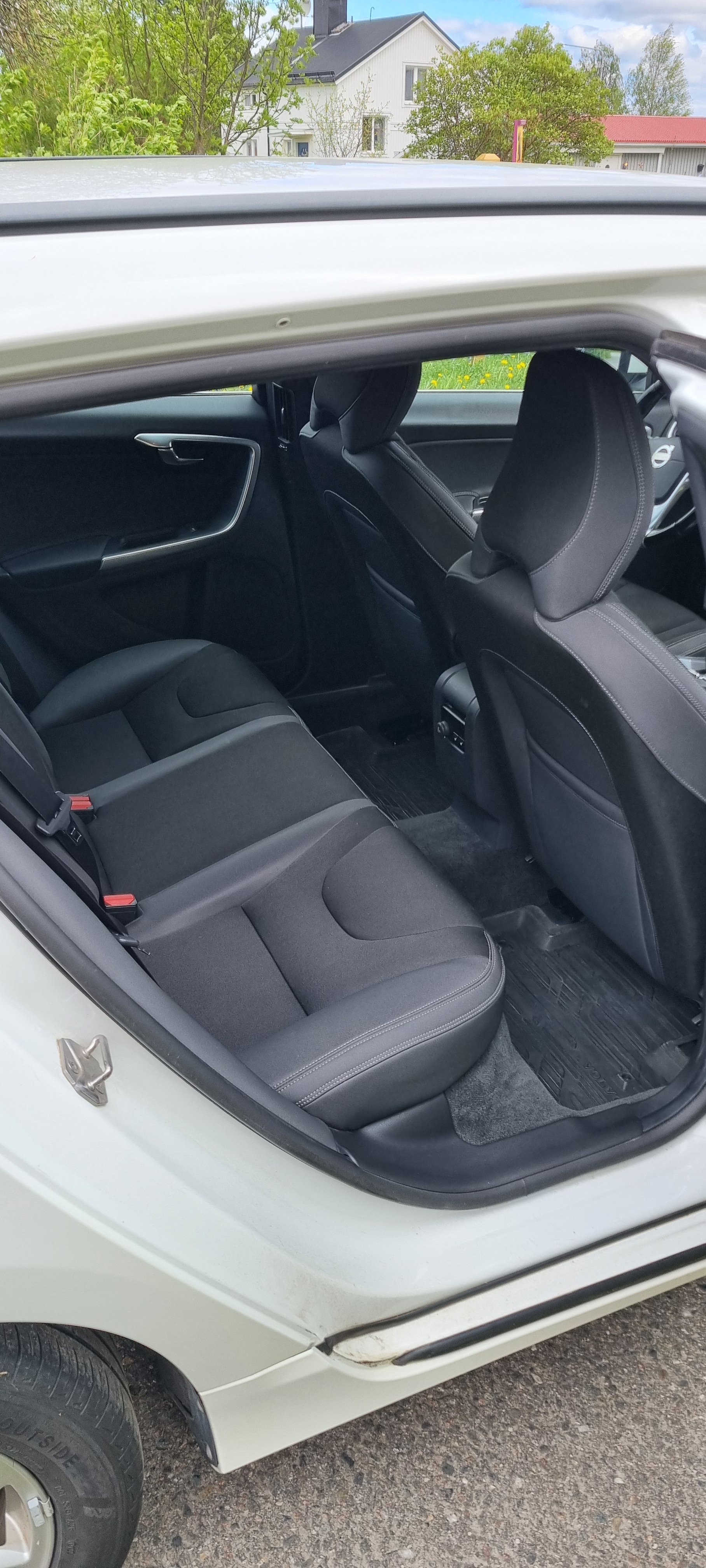 Volvo V60 D4 2014, bild 6/7