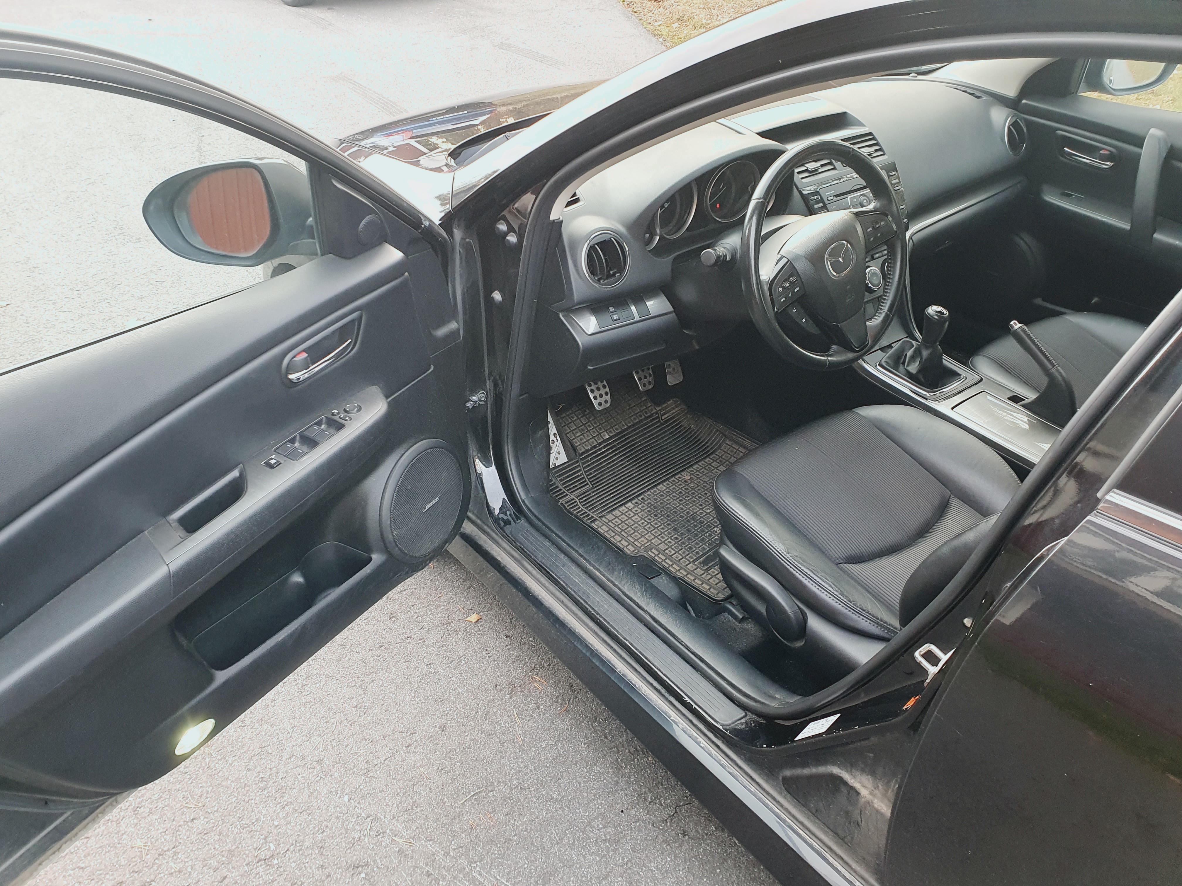Mazda 6 2.0 DISI 2010, bild 5/10