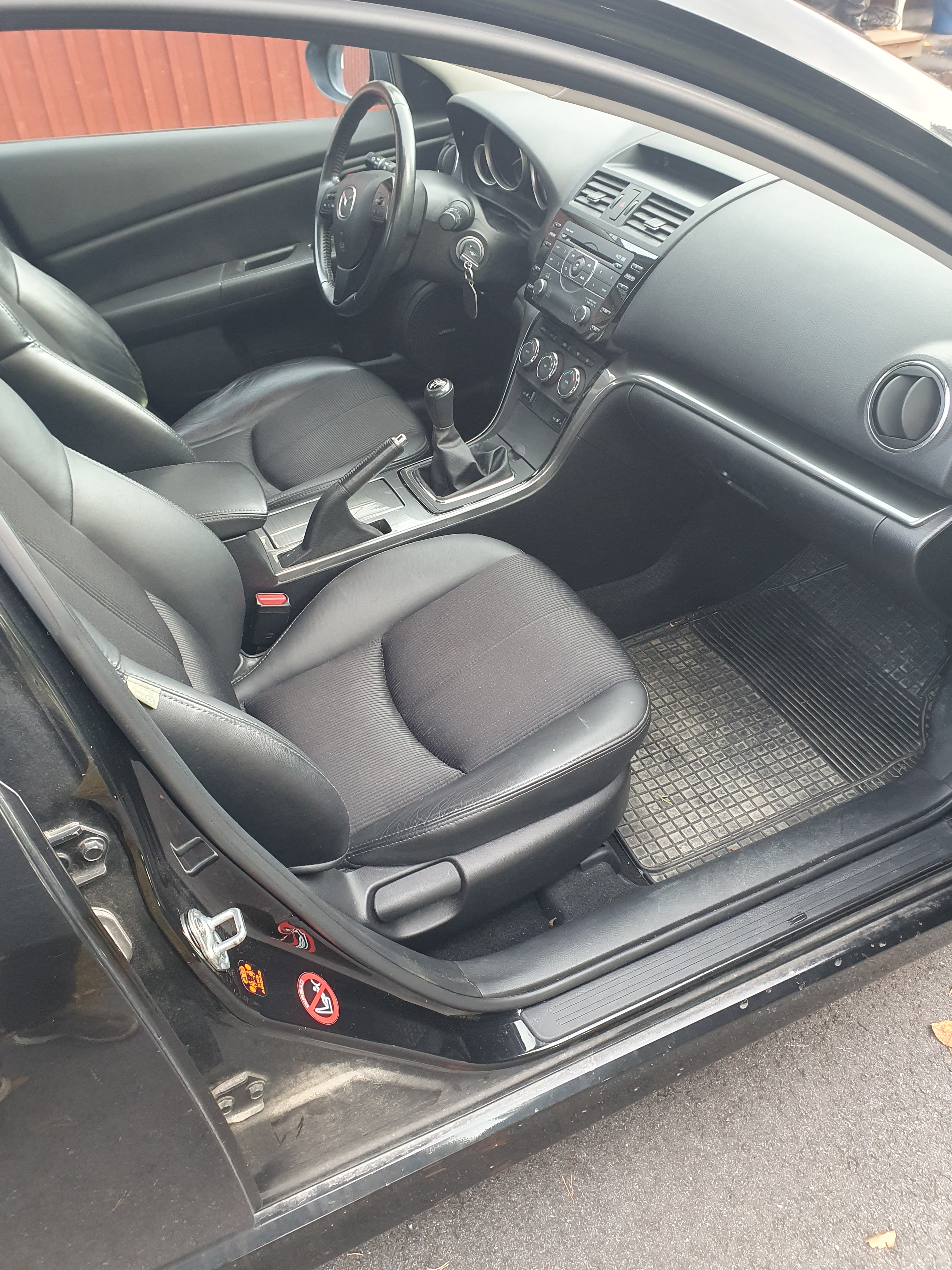 Mazda 6 2.0 DISI 2010, bild 6/10