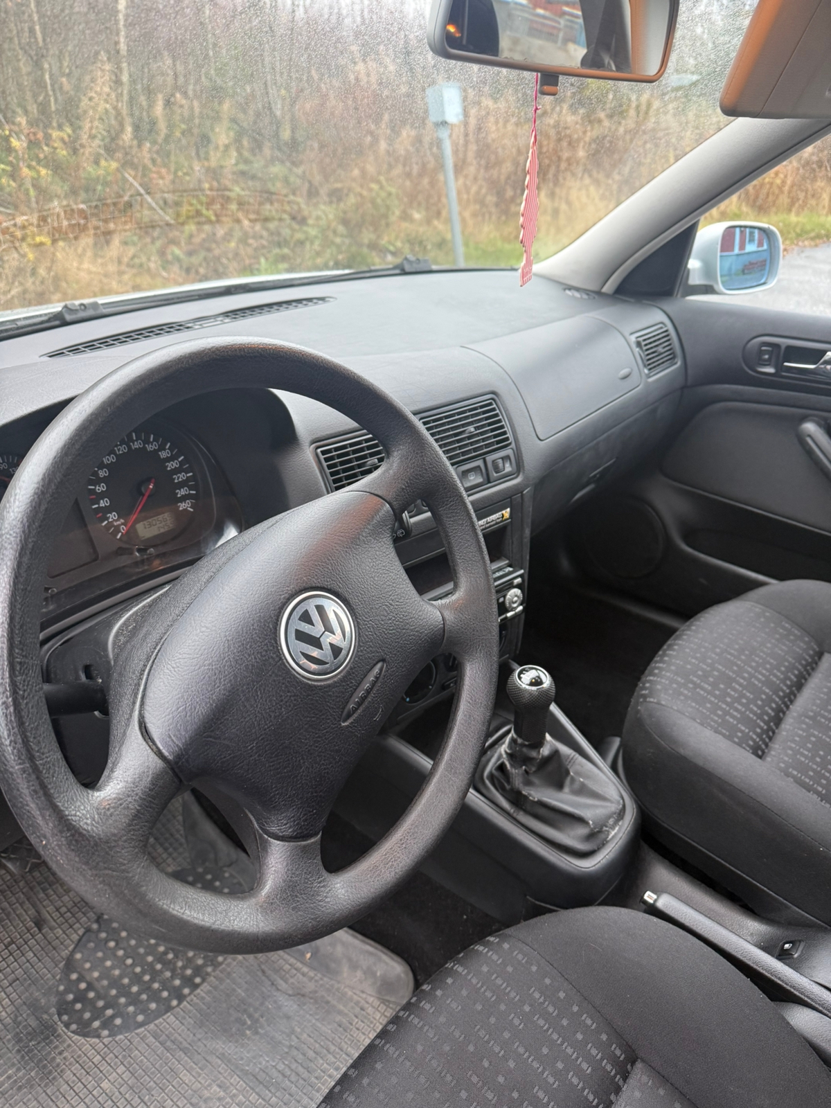 Volkswagen Golf 1.6 2003, photo 7/10