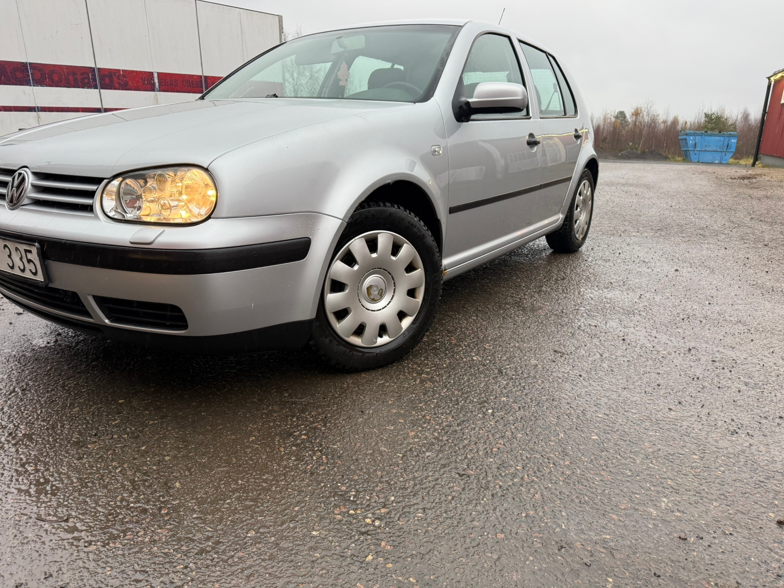 Volkswagen Golf 1.6 2003, kuva 9/10