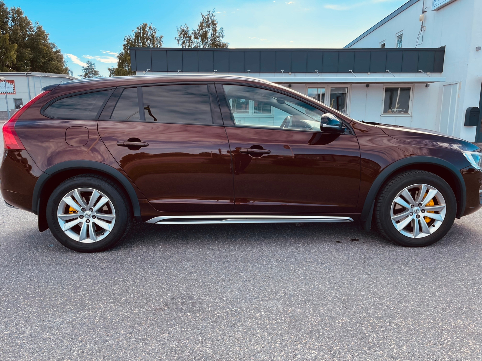 Volvo V60 Cross Country D4 Momentum 2016, bild 7/10