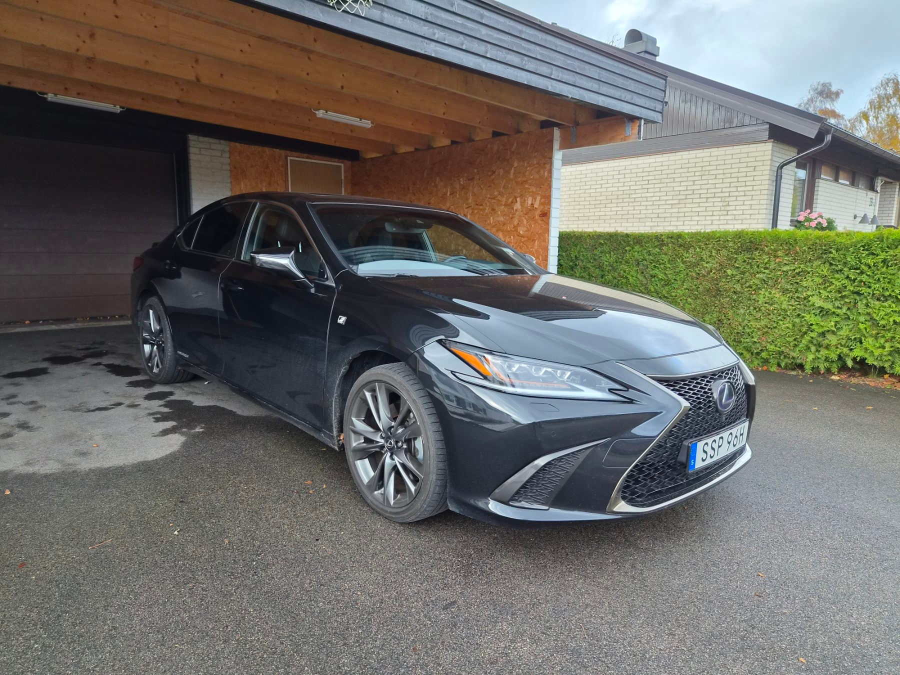 Lexus ES 300h