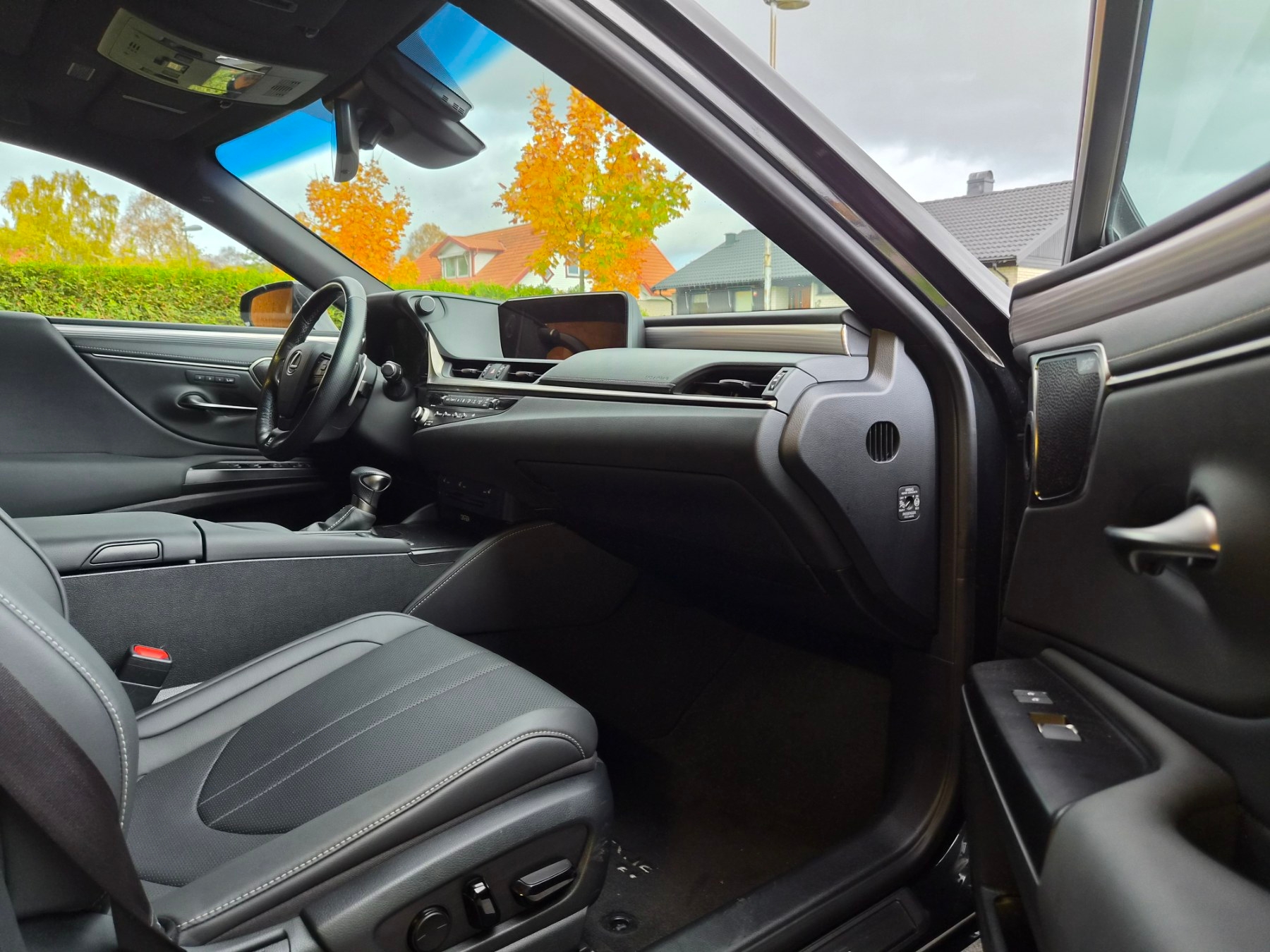 Lexus ES 300h F Sport 2021, bild 5/10