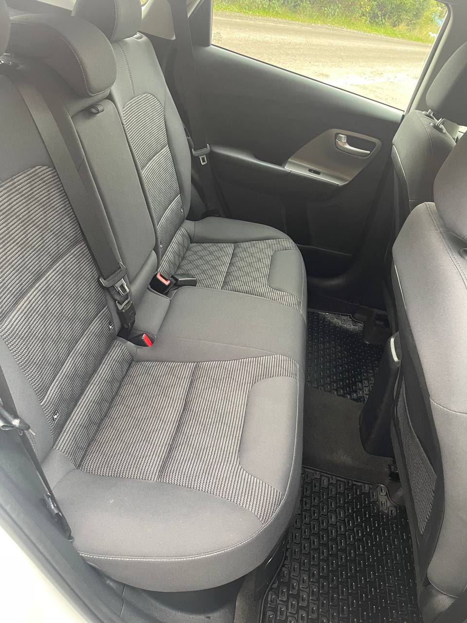 Kia Niro 1.6 GDI Hybrid 2018, bild 7/7