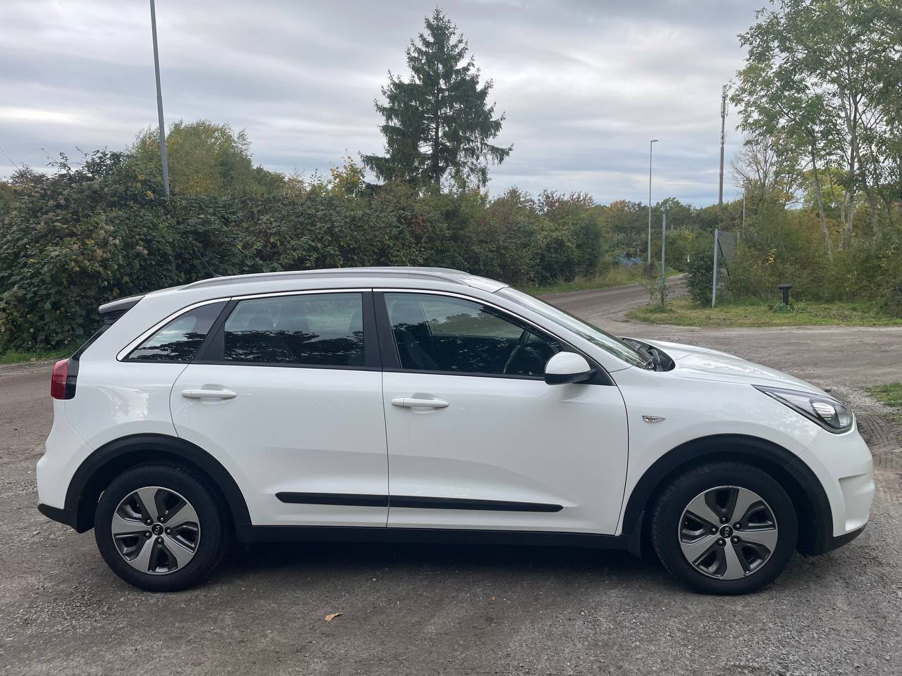 Kia Niro 1.6 GDI Hybrid 2018, bild 4/7