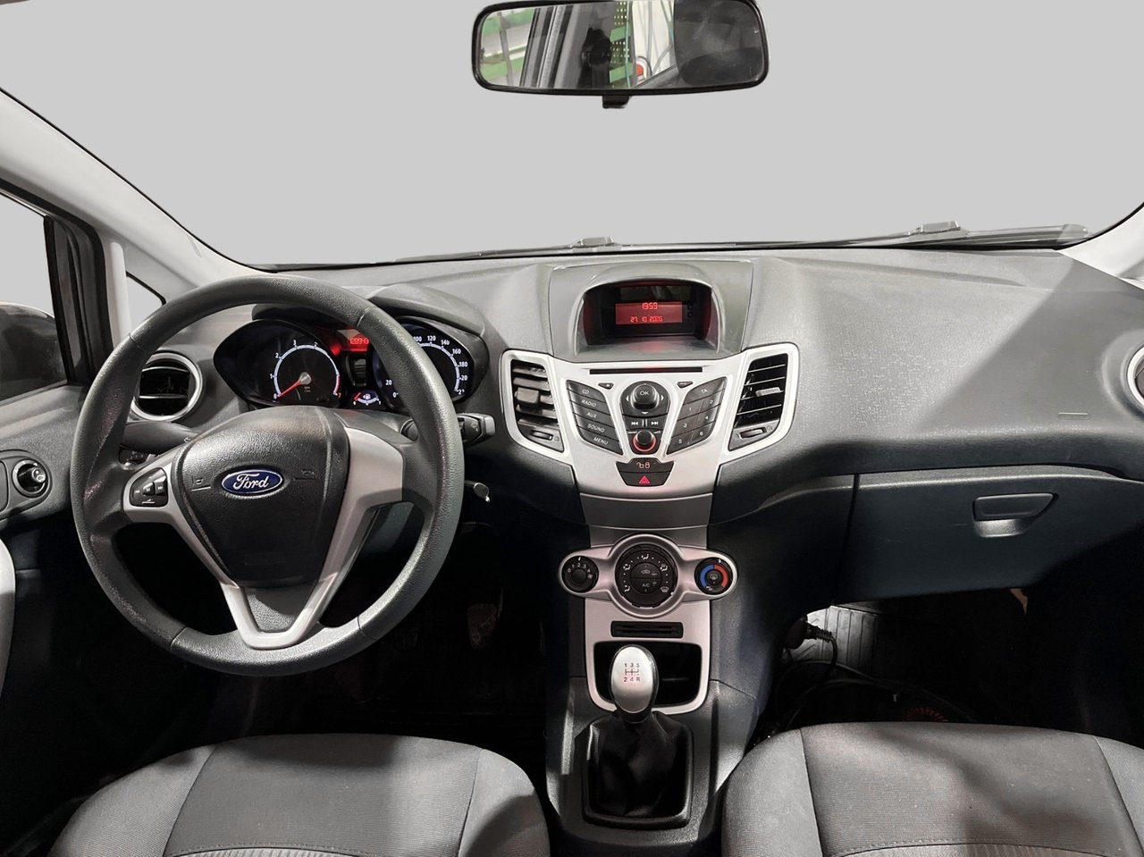 Ford Fiesta 1.25 Trend 2012, bild 6/9