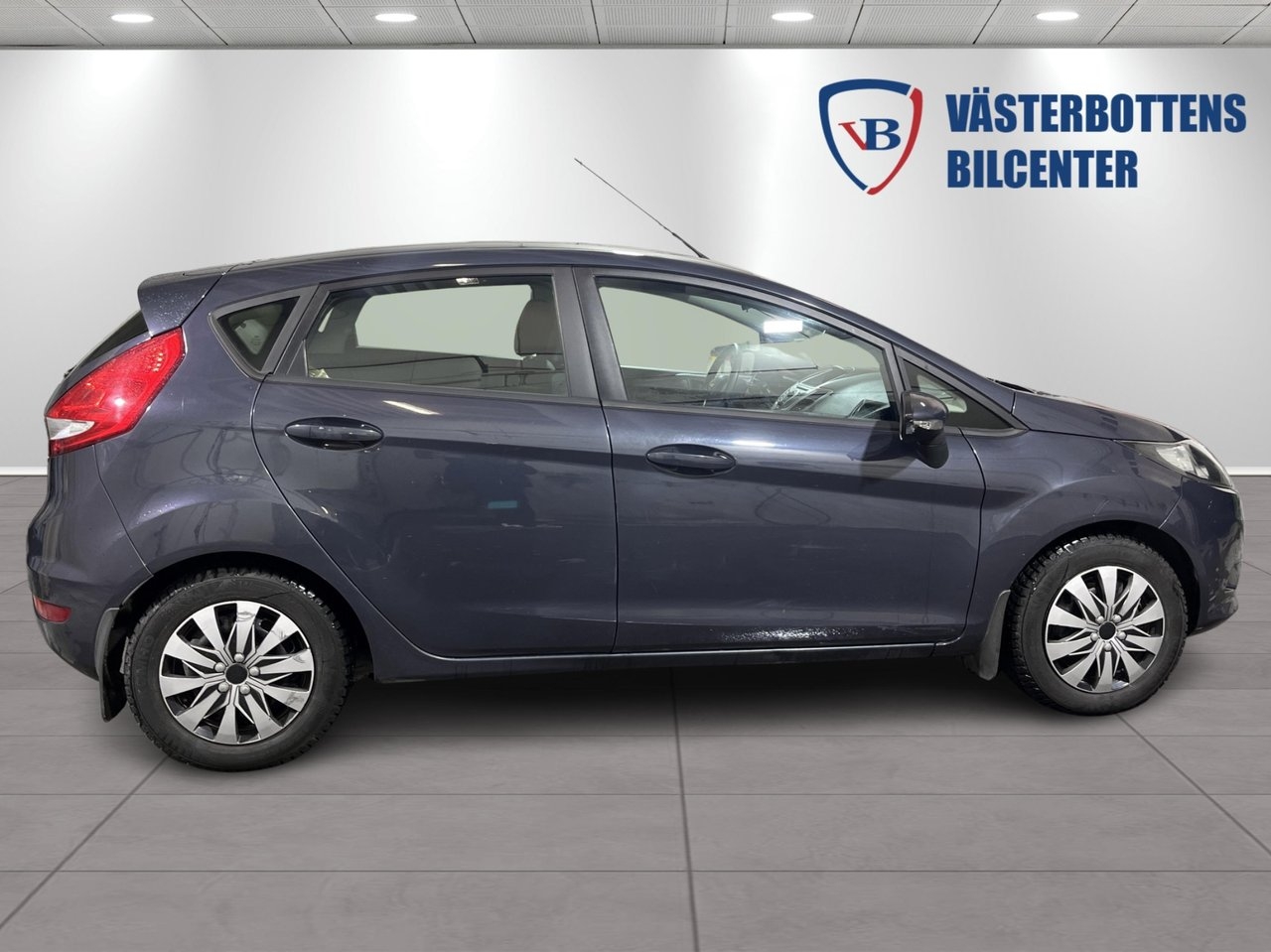 Ford Fiesta 1.25 Trend 2012, bild 2/9