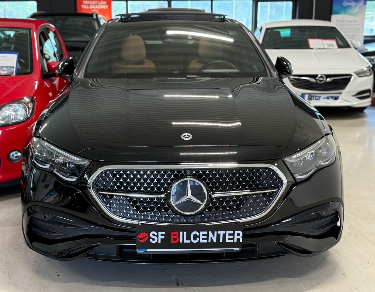 Mercedes-Benz E AMG Line Premium Plus 2025, bild 6/10