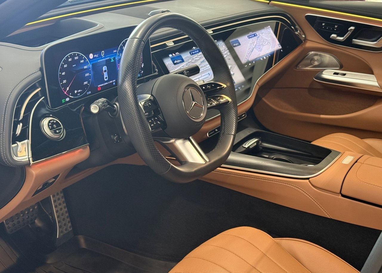 Mercedes-Benz E AMG Line Premium Plus 2025, bild 7/10