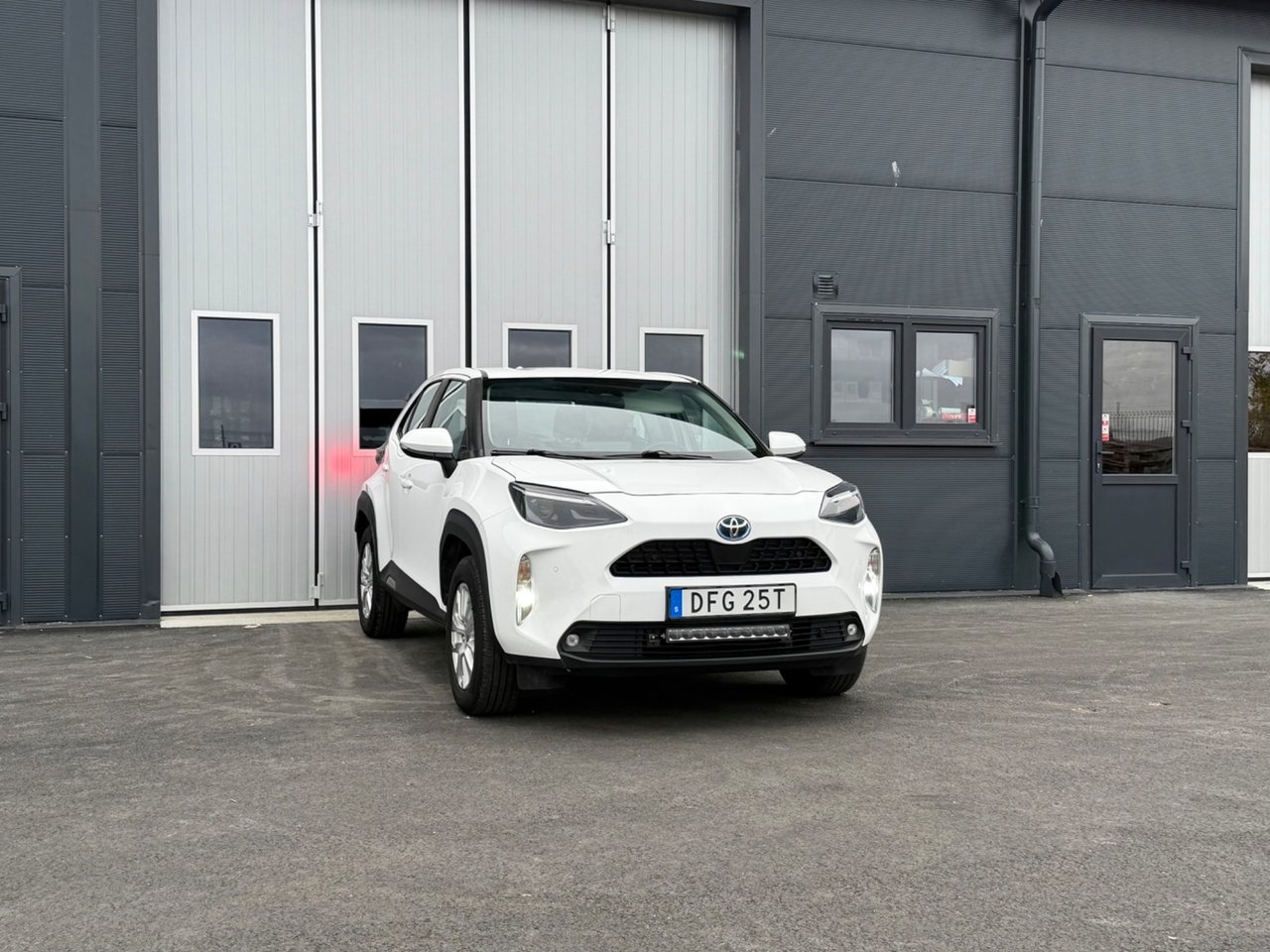 Toyota Yaris Cross 1.5 Hybrid 116 Active 2021, bild 2/10