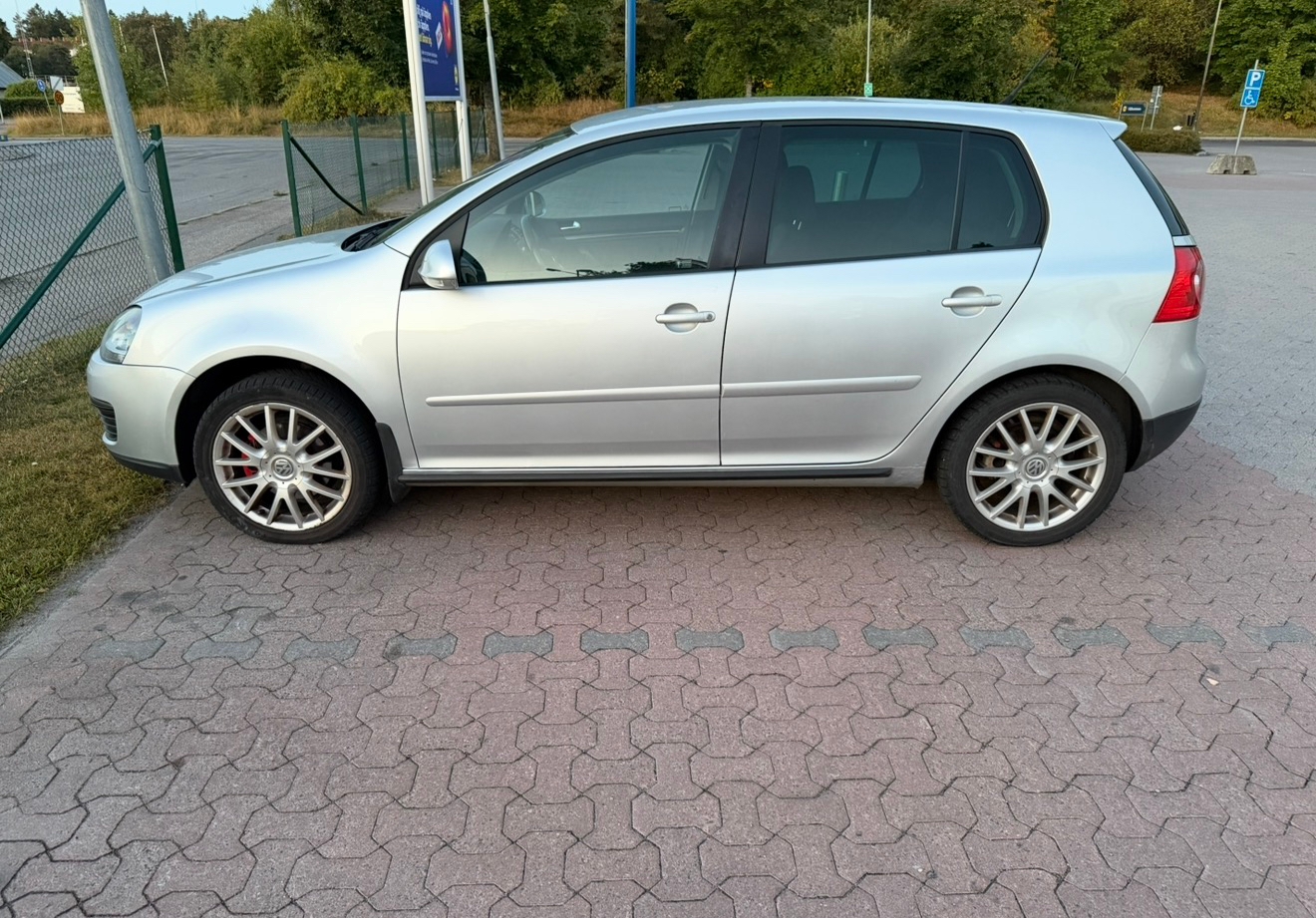 Volkswagen Golf 1.4 TSI 2008, bild 2/6