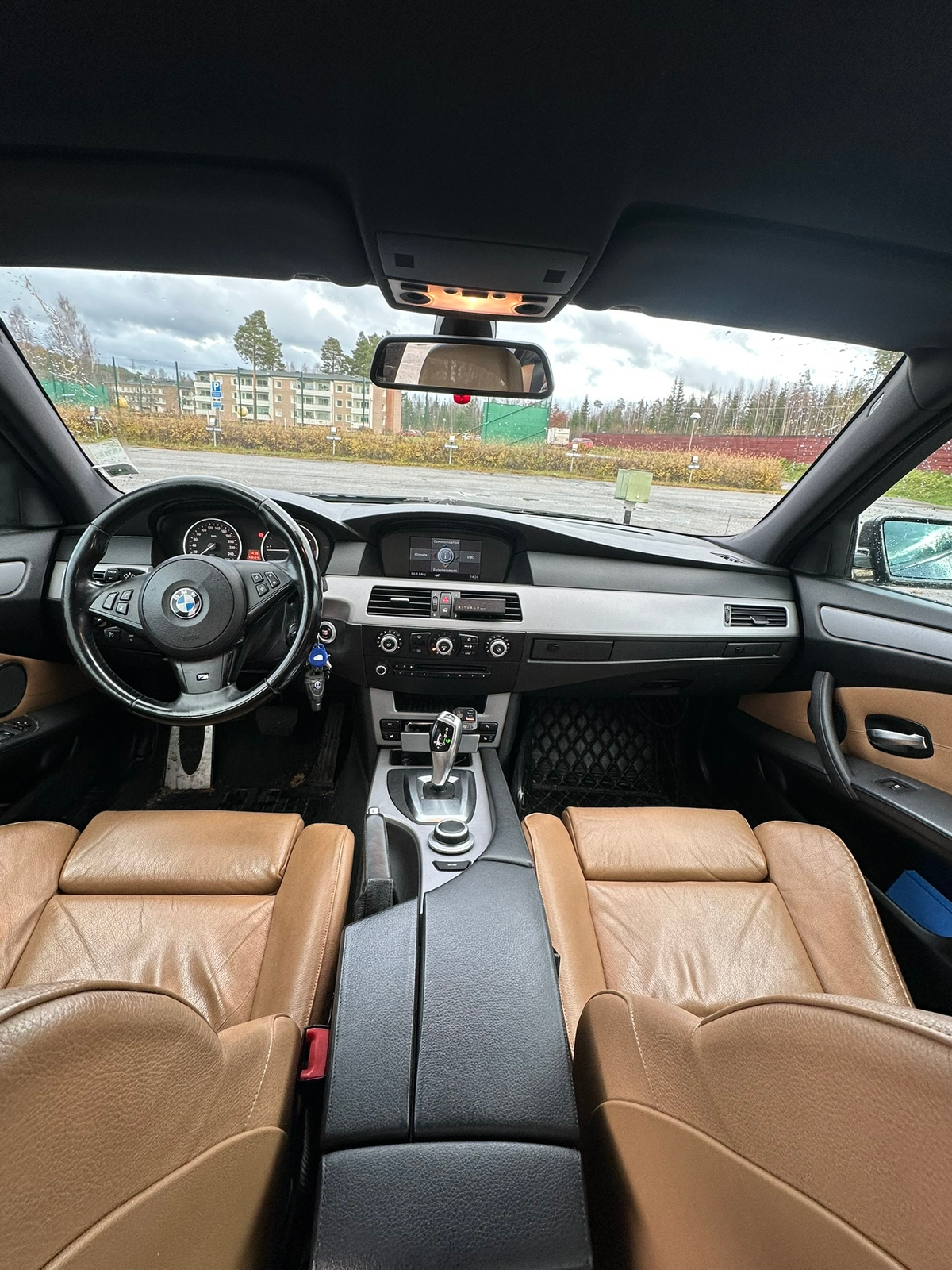 BMW 520d M Sport 2009, bild 4/10