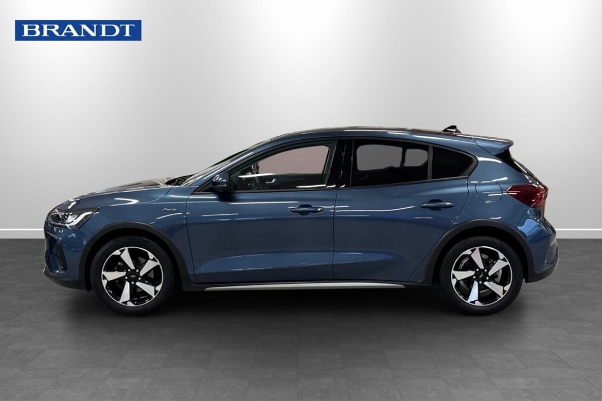 Ford Focus Active 1.0 EcoBoost 2022, bild 3/9