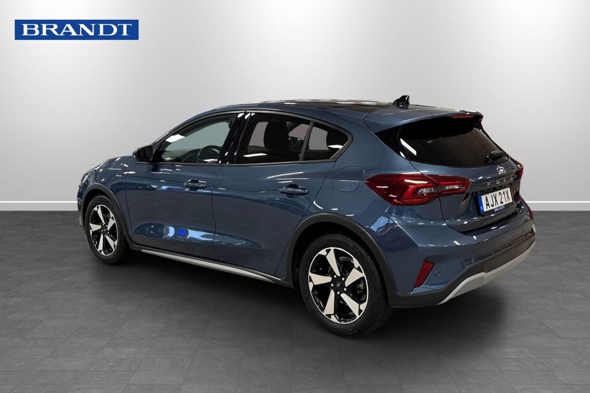 Ford Focus Active 1.0 EcoBoost 2022, bild 2/9