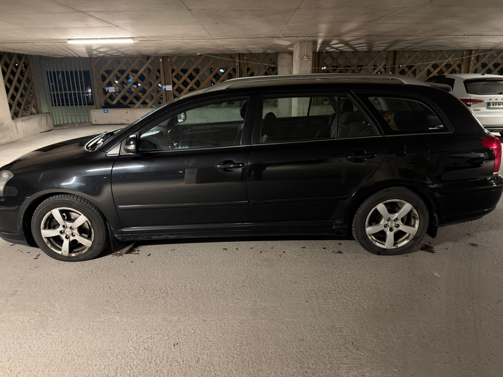 Toyota Avensis 2.4 2008, bild 4/8